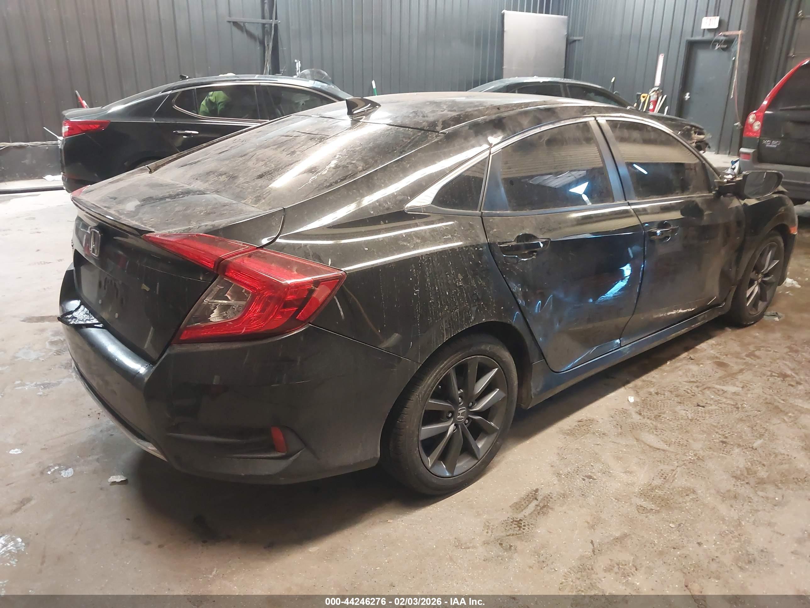 HONDA CIVIC image 4