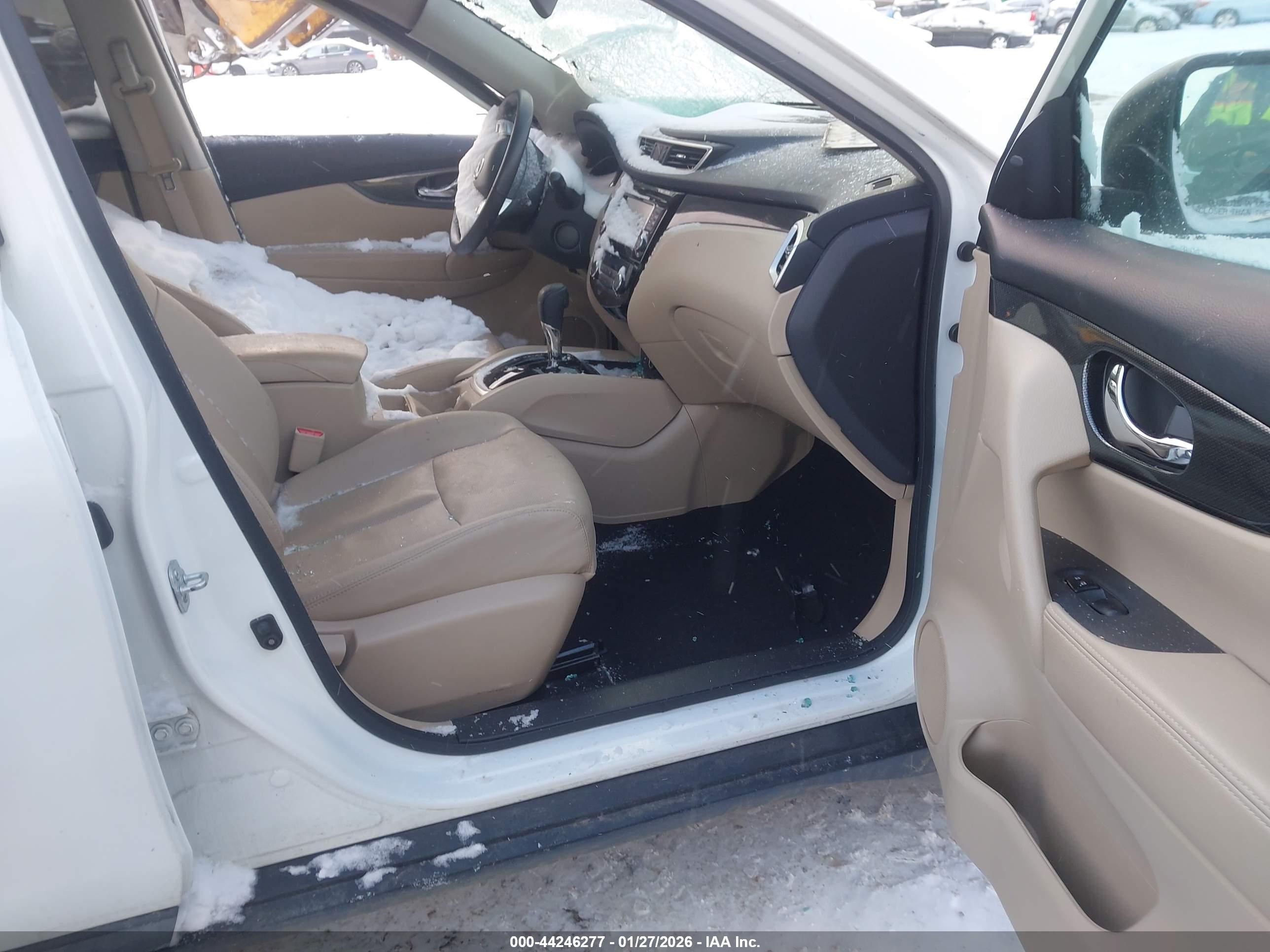 NISSAN ROGUE image 5