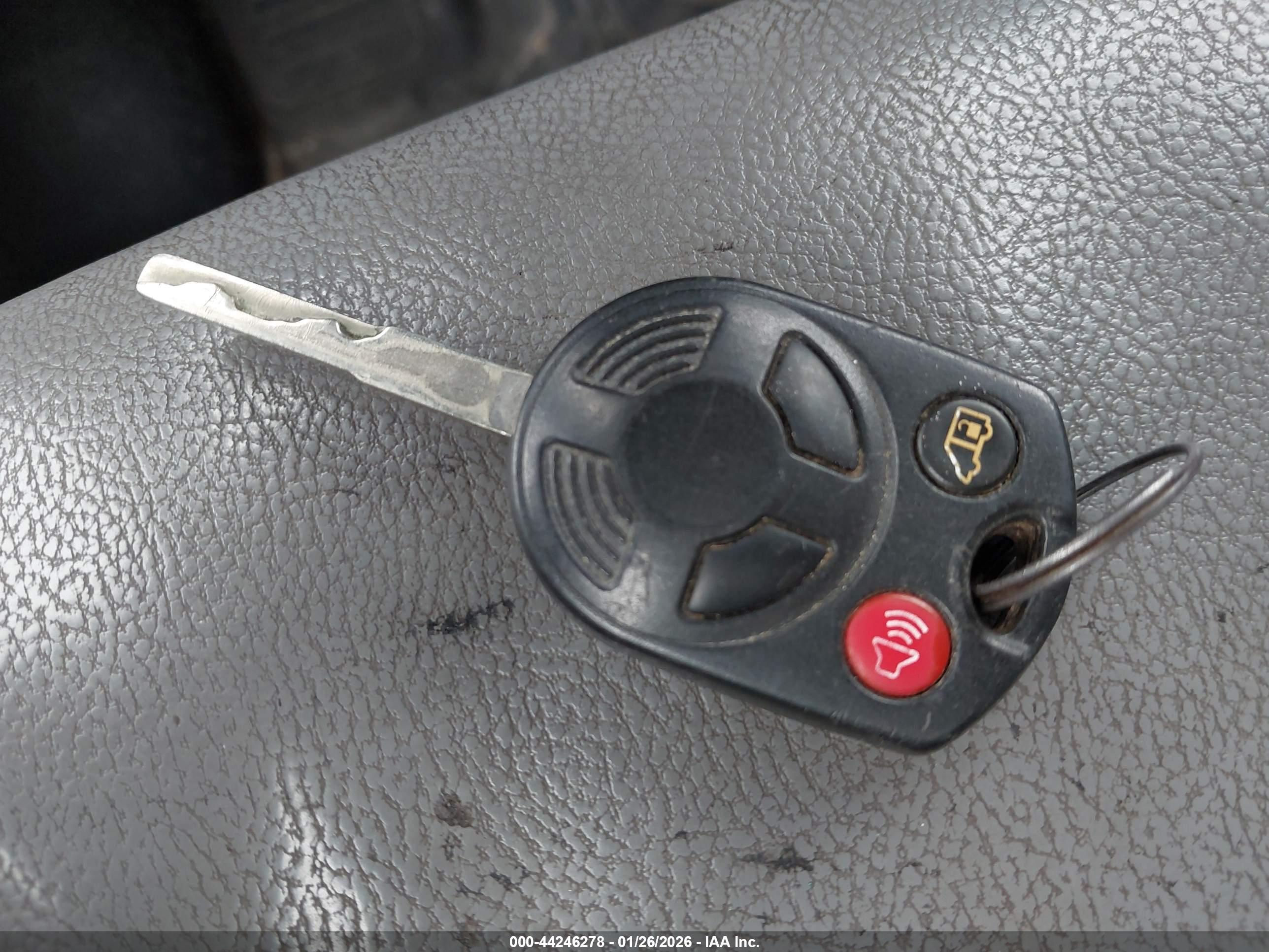 FORD TRANSIT-250 image 11