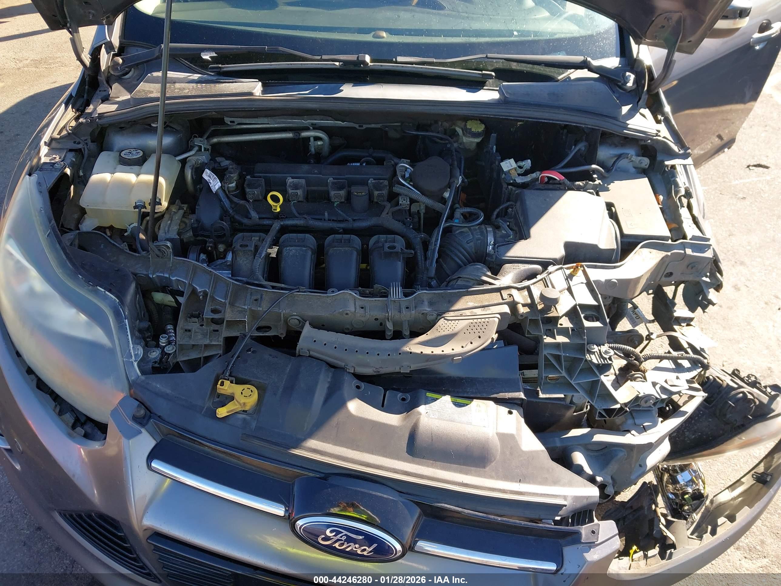 FORD FOCUS image 10
