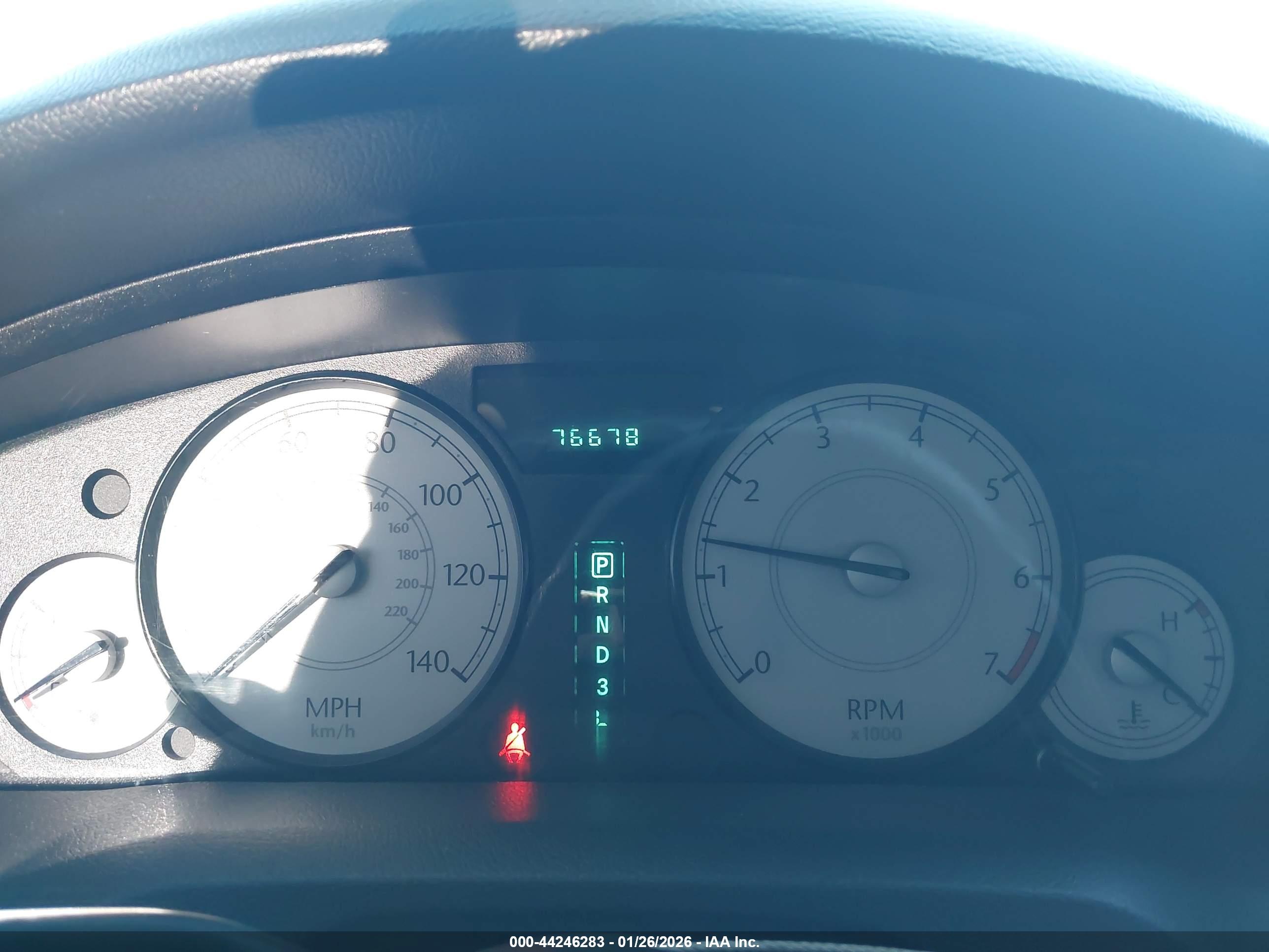 CHRYSLER 300 image 7
