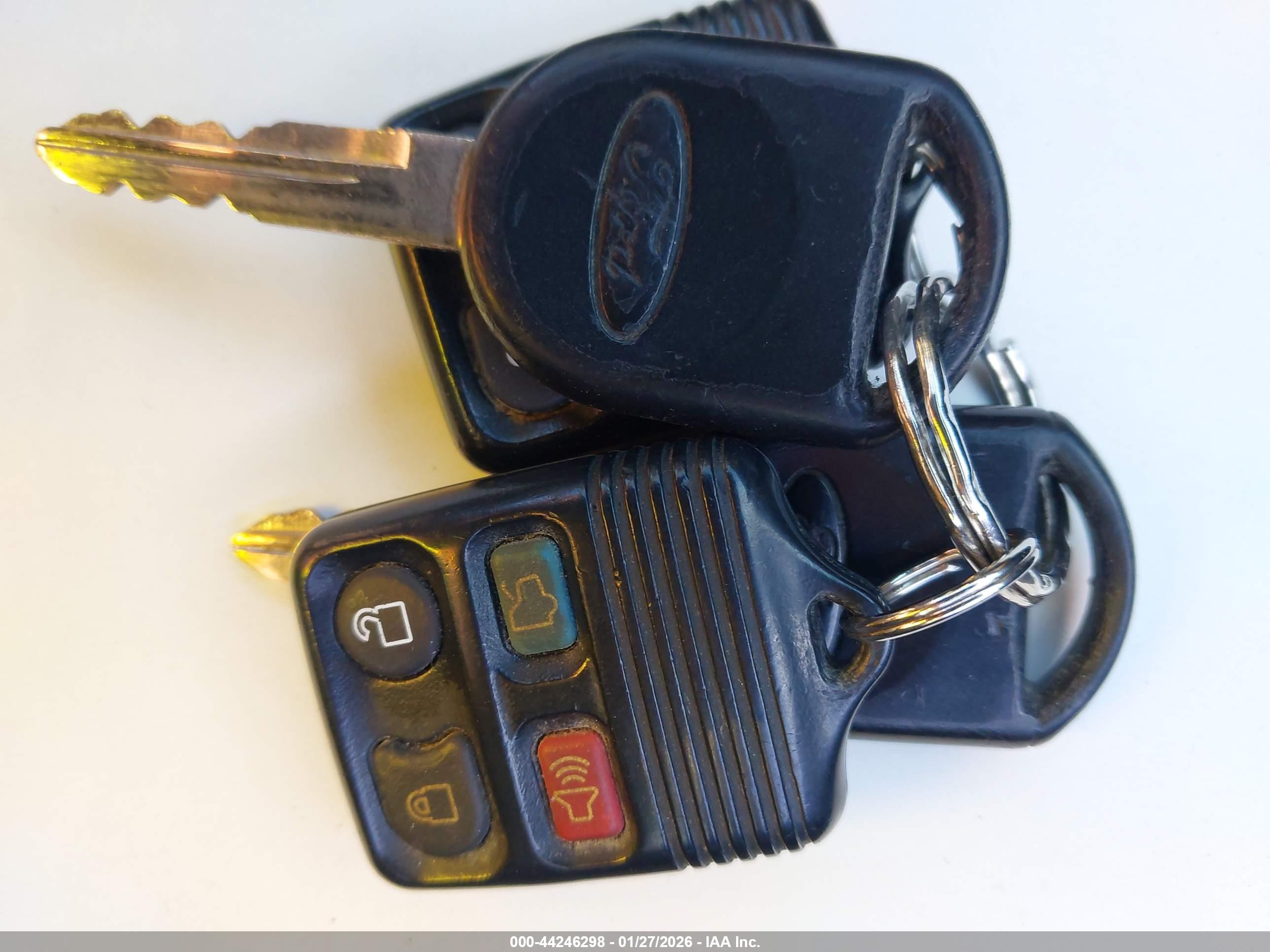 FORD FOCUS image 11