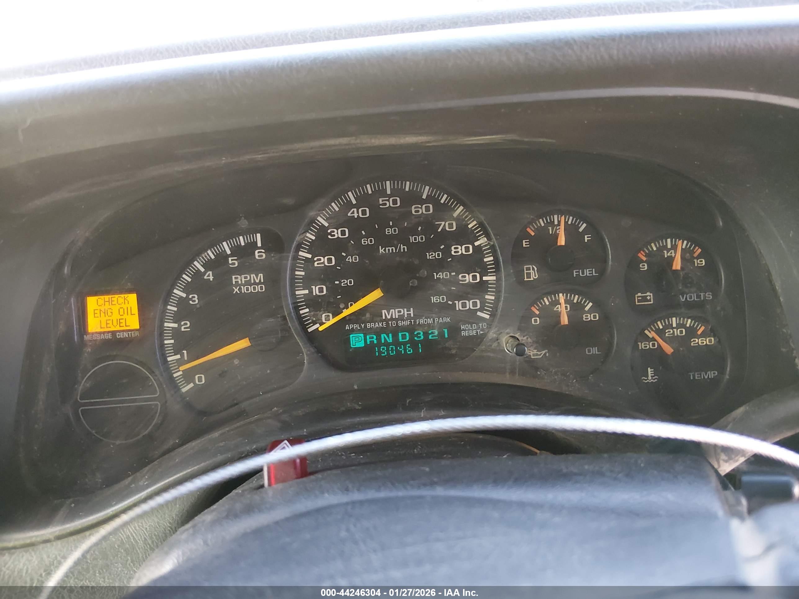 CHEVROLET SILVERADO image 7