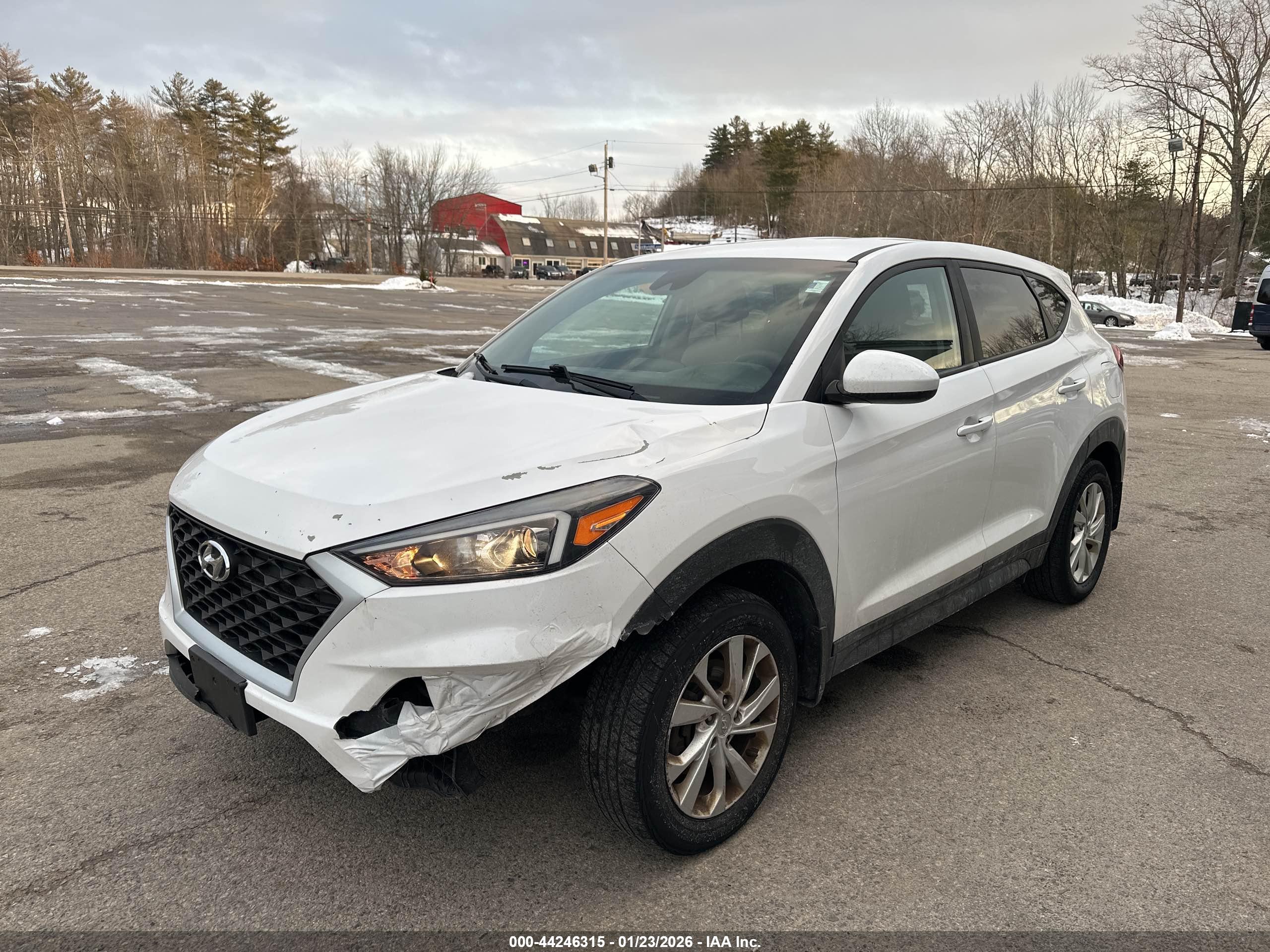 HYUNDAI TUCSON image 2