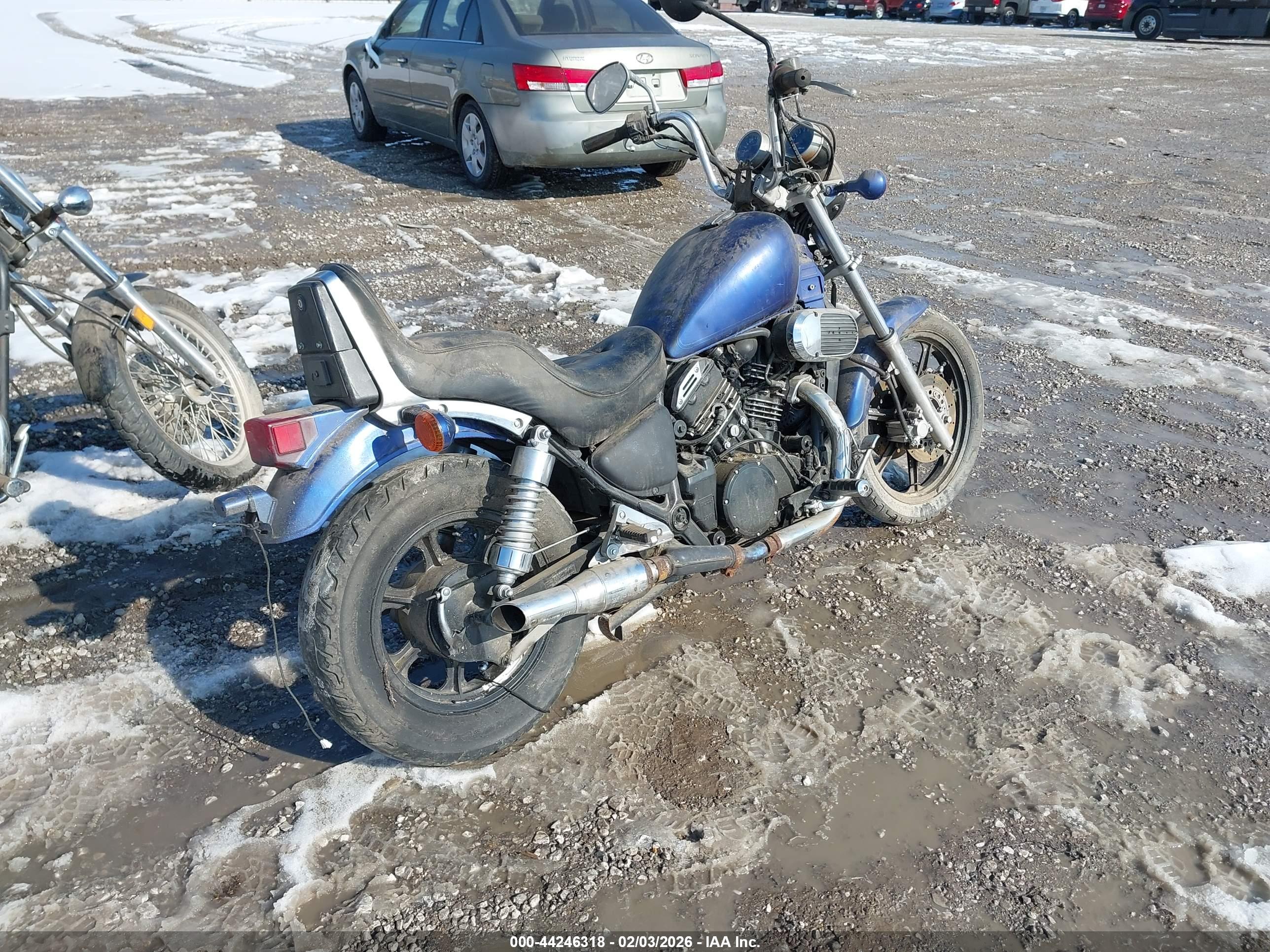 KAWASAKI VN750 image 4