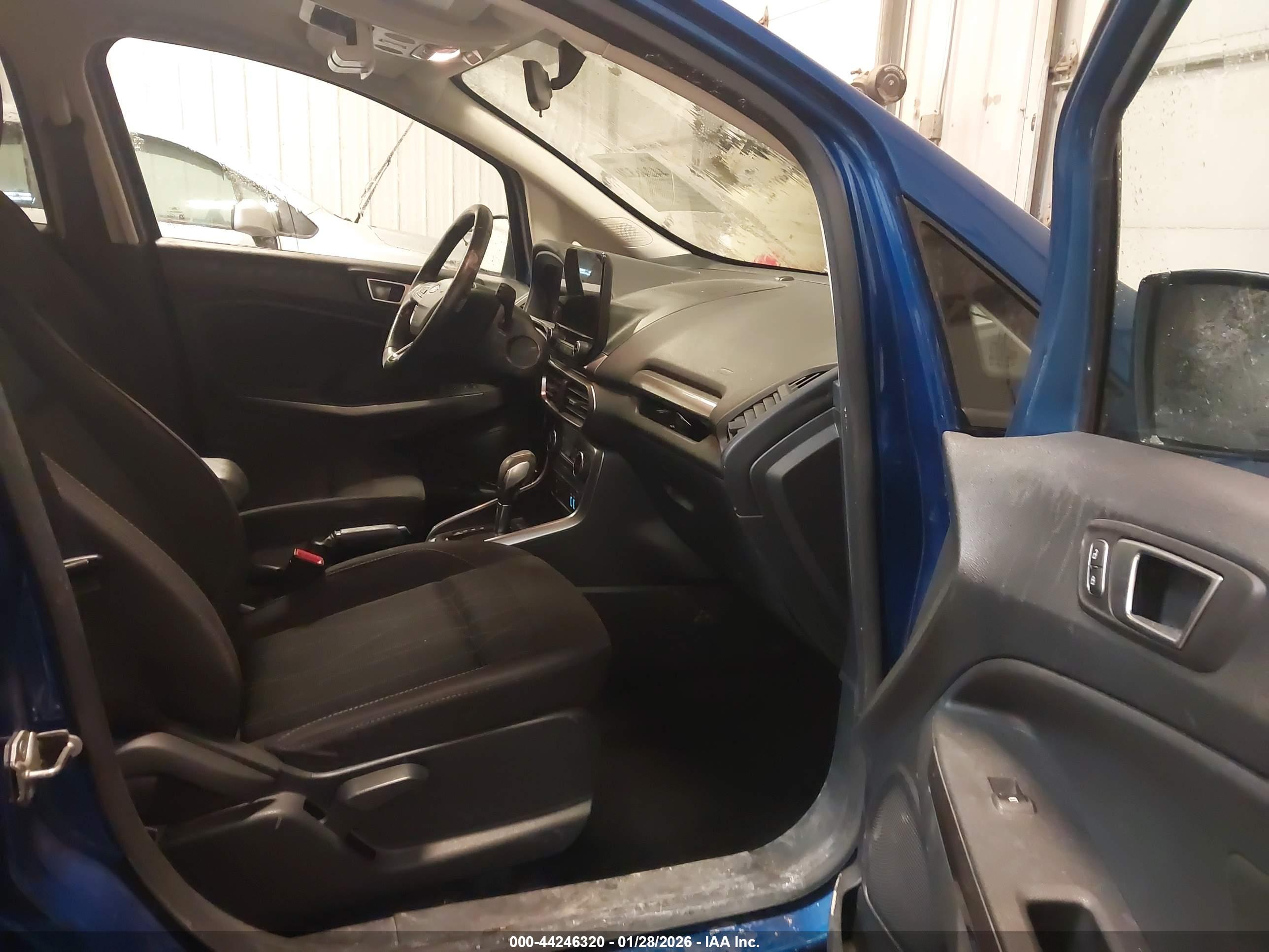FORD ECOSPORT image 5