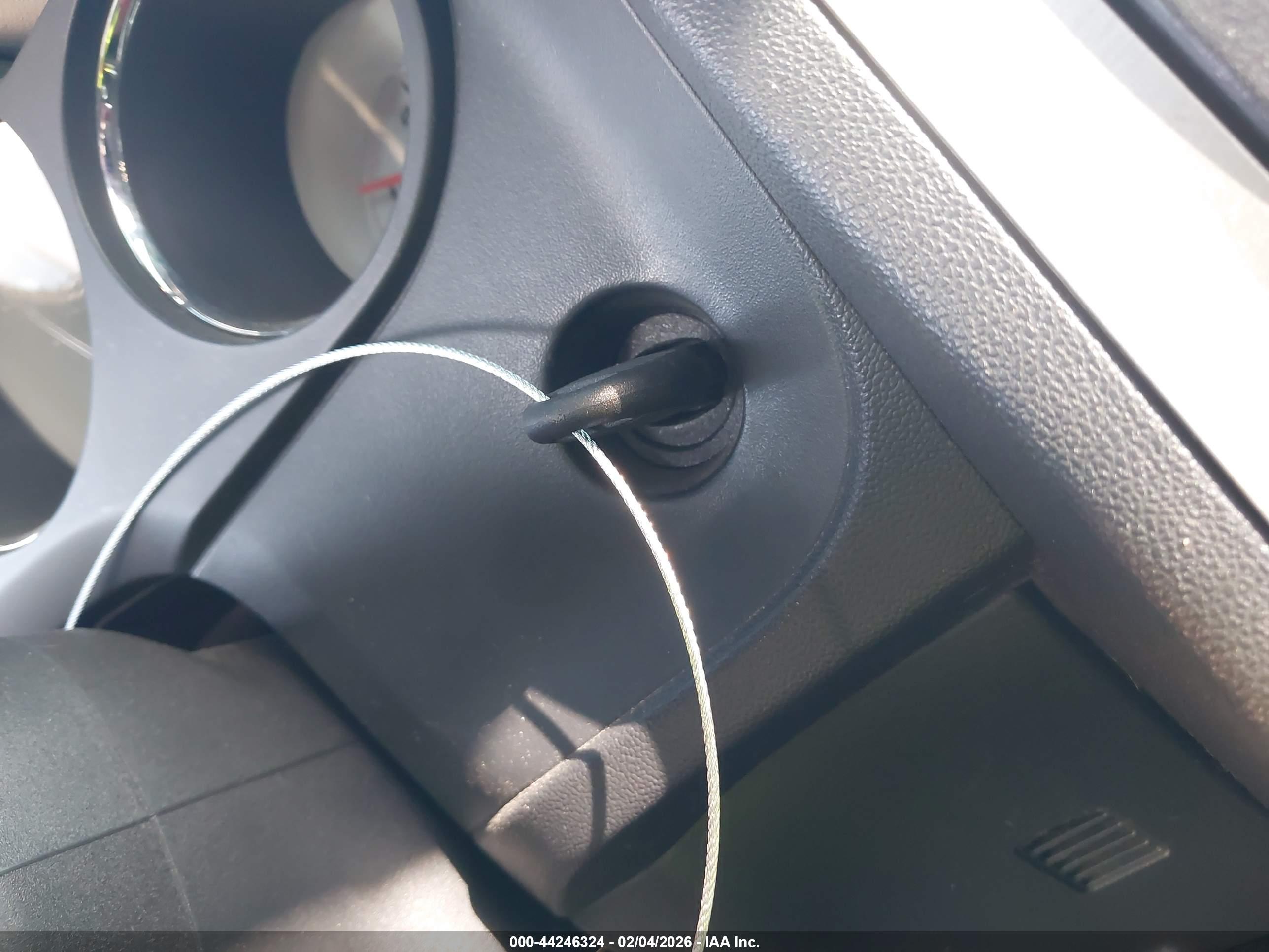 DODGE CHALLENGER image 11
