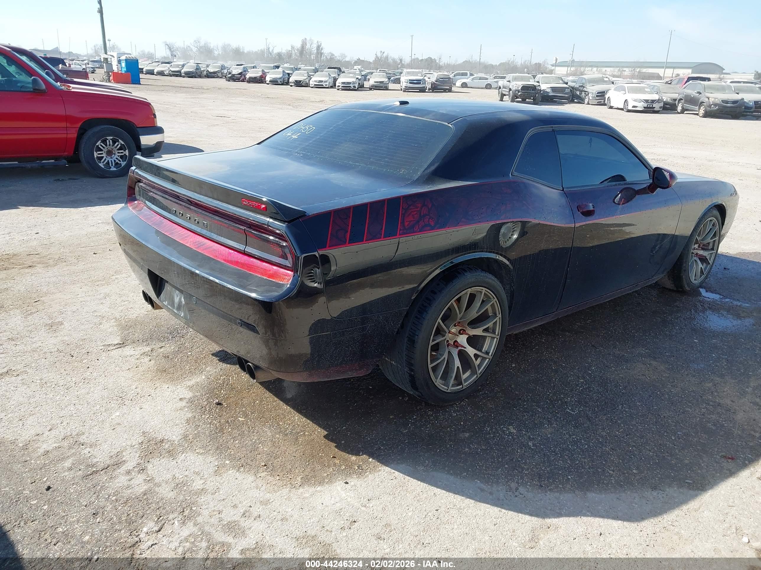 DODGE CHALLENGER image 4