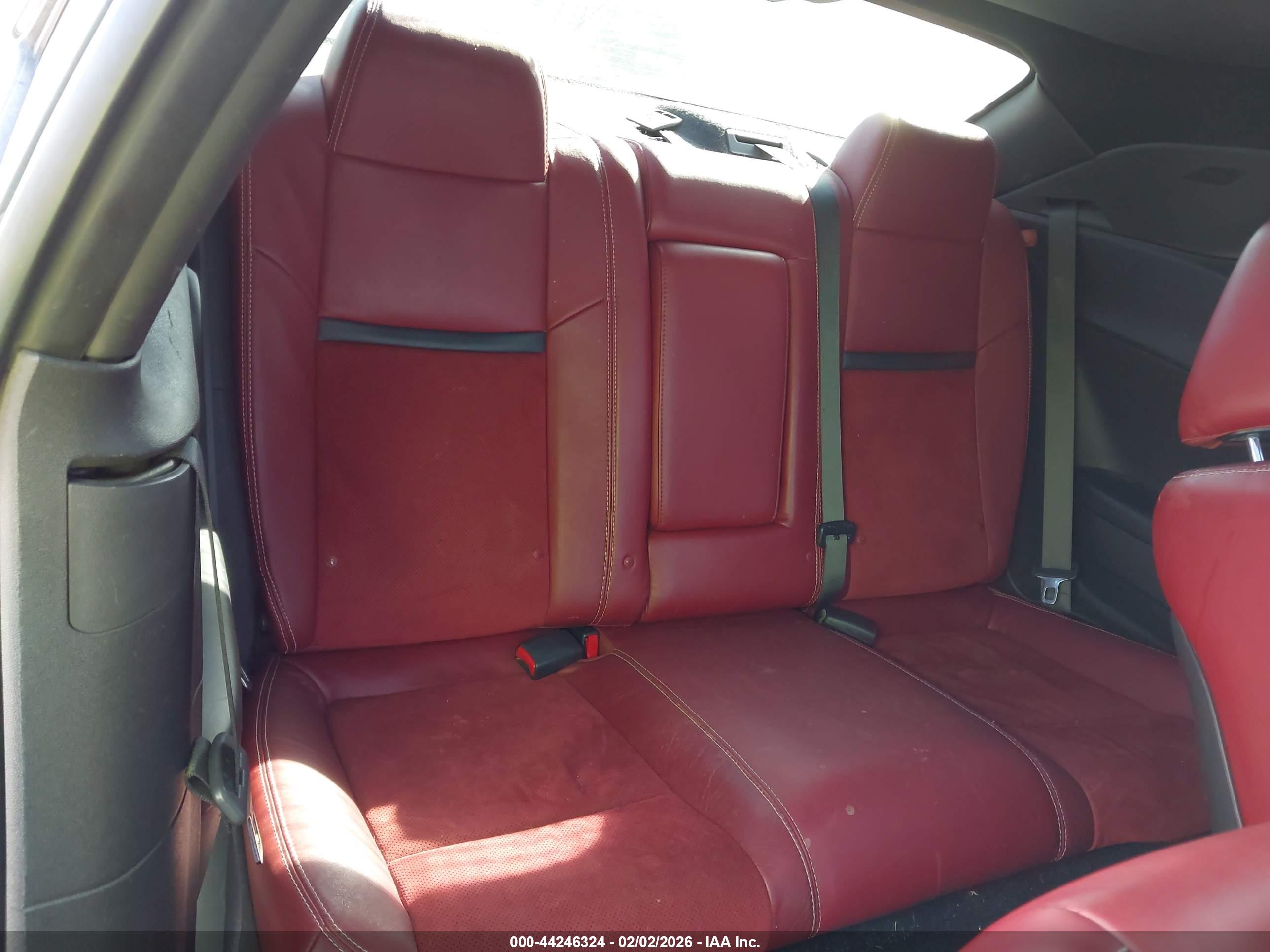 DODGE CHALLENGER image 8