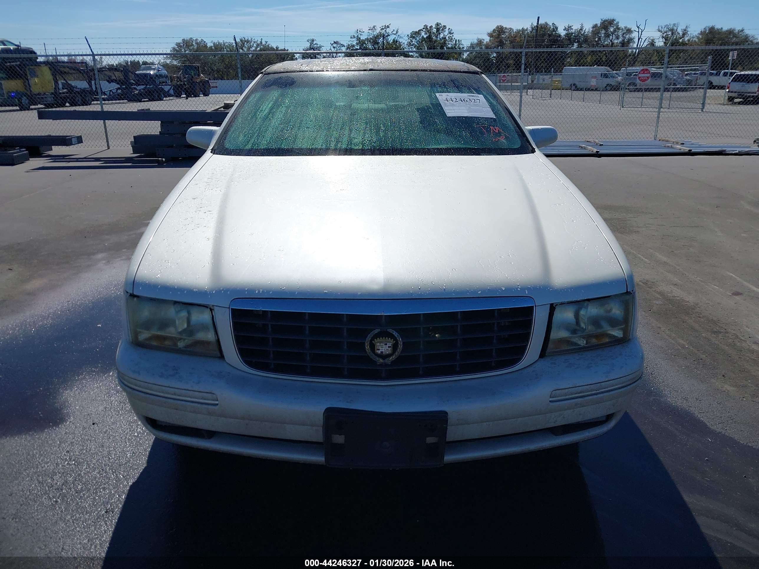 CADILLAC DEVILLE image 6