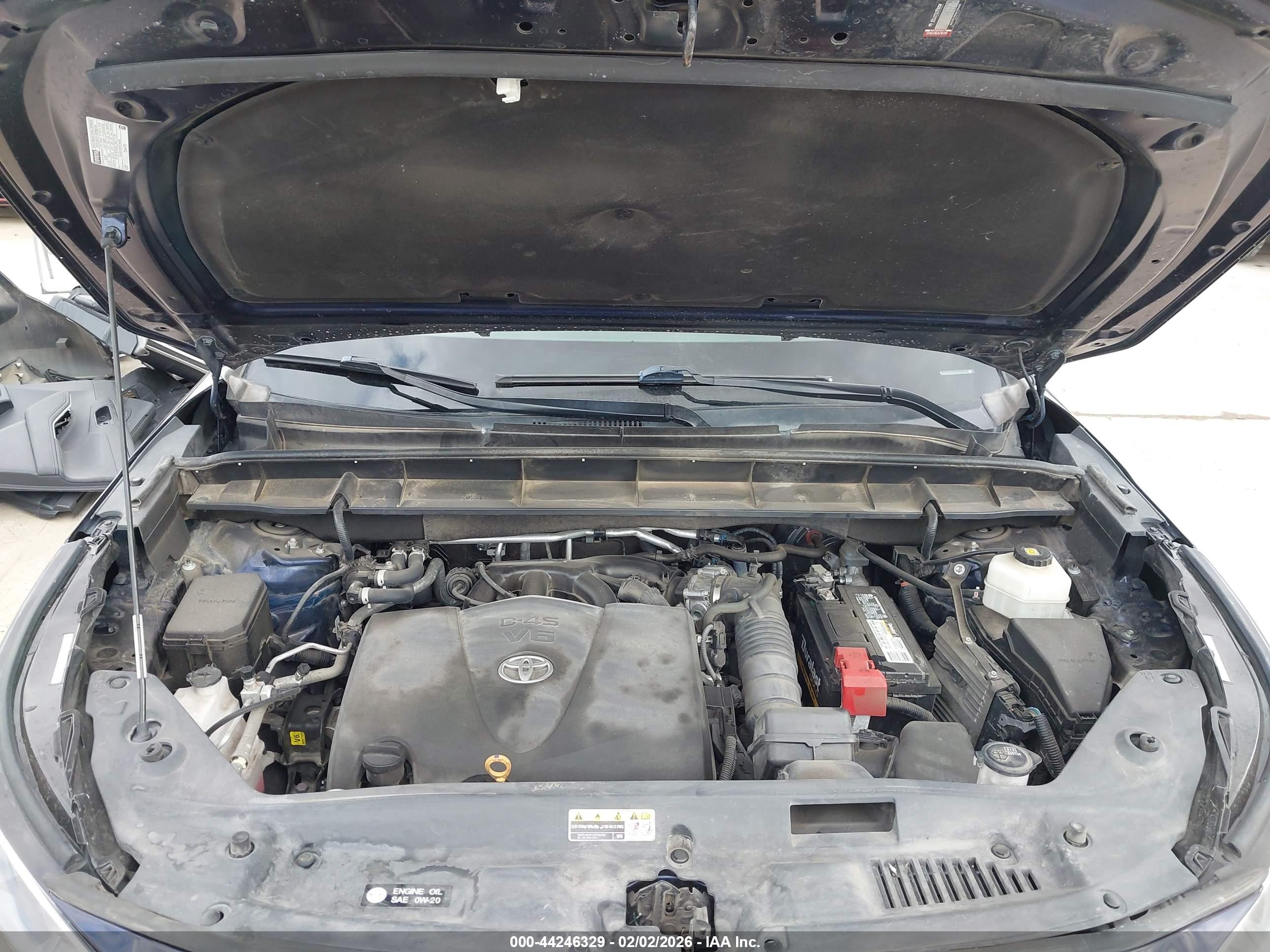 TOYOTA HIGHLANDER image 10