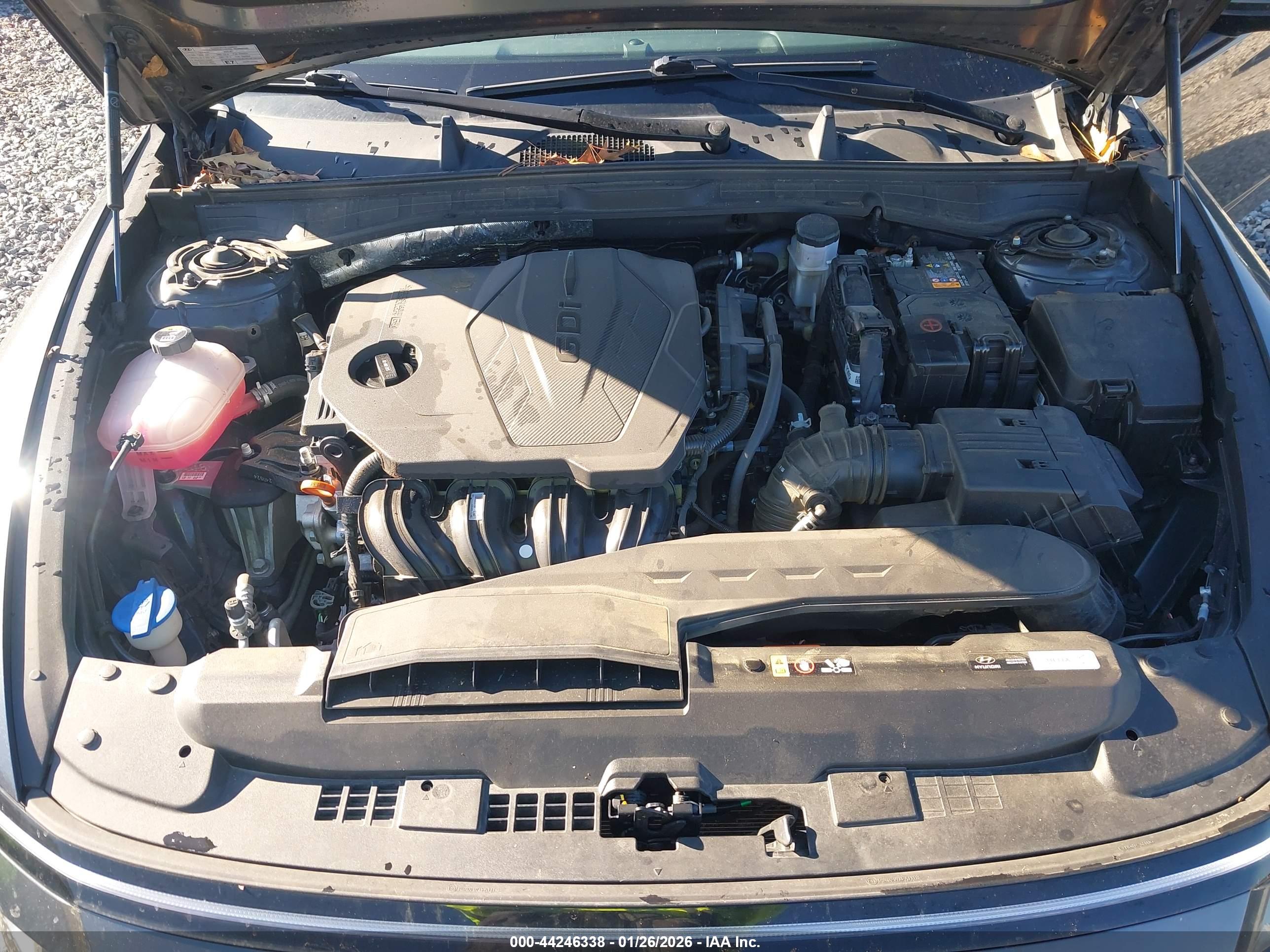HYUNDAI SONATA image 10