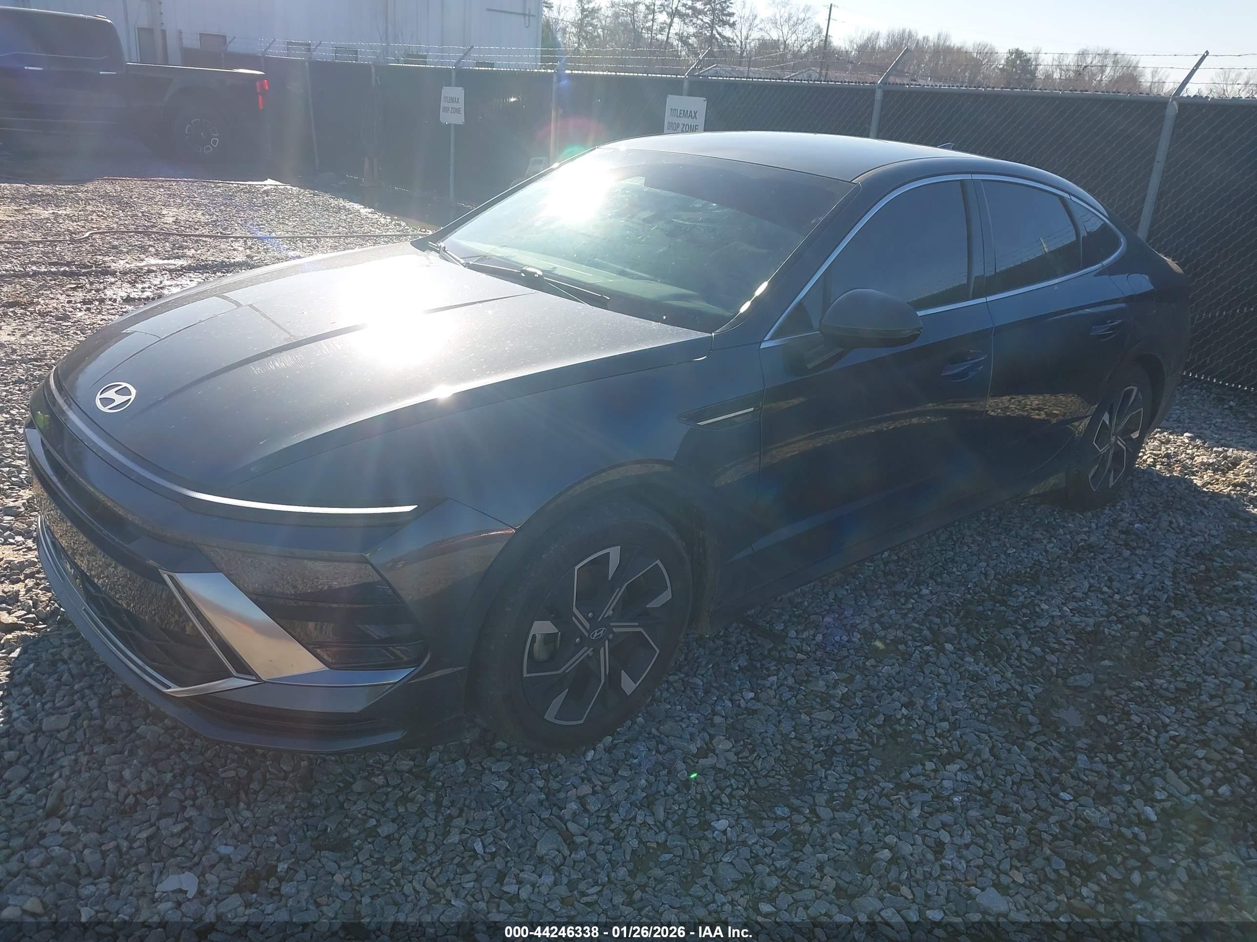 HYUNDAI SONATA image 2