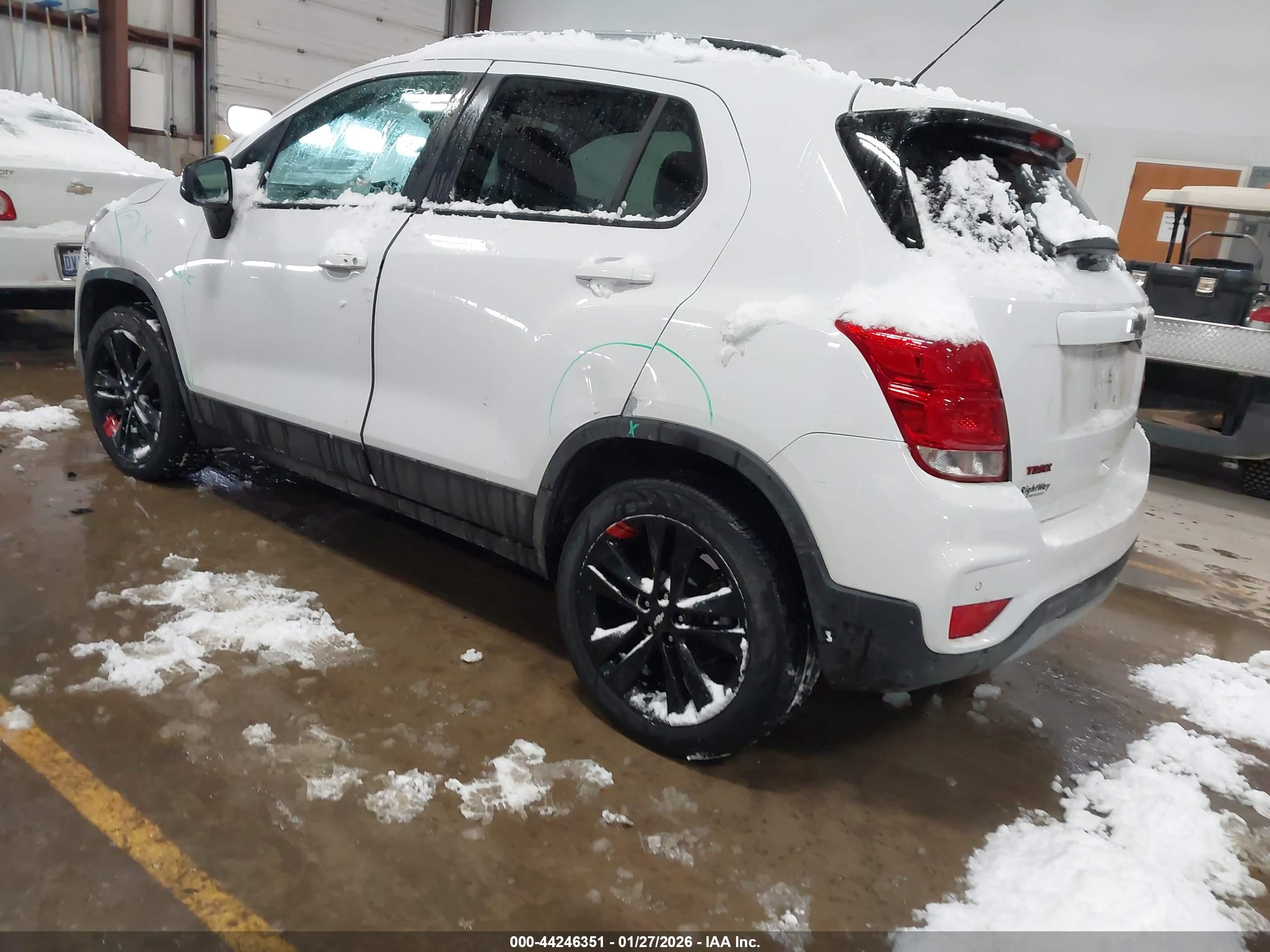 CHEVROLET TRAX image 3
