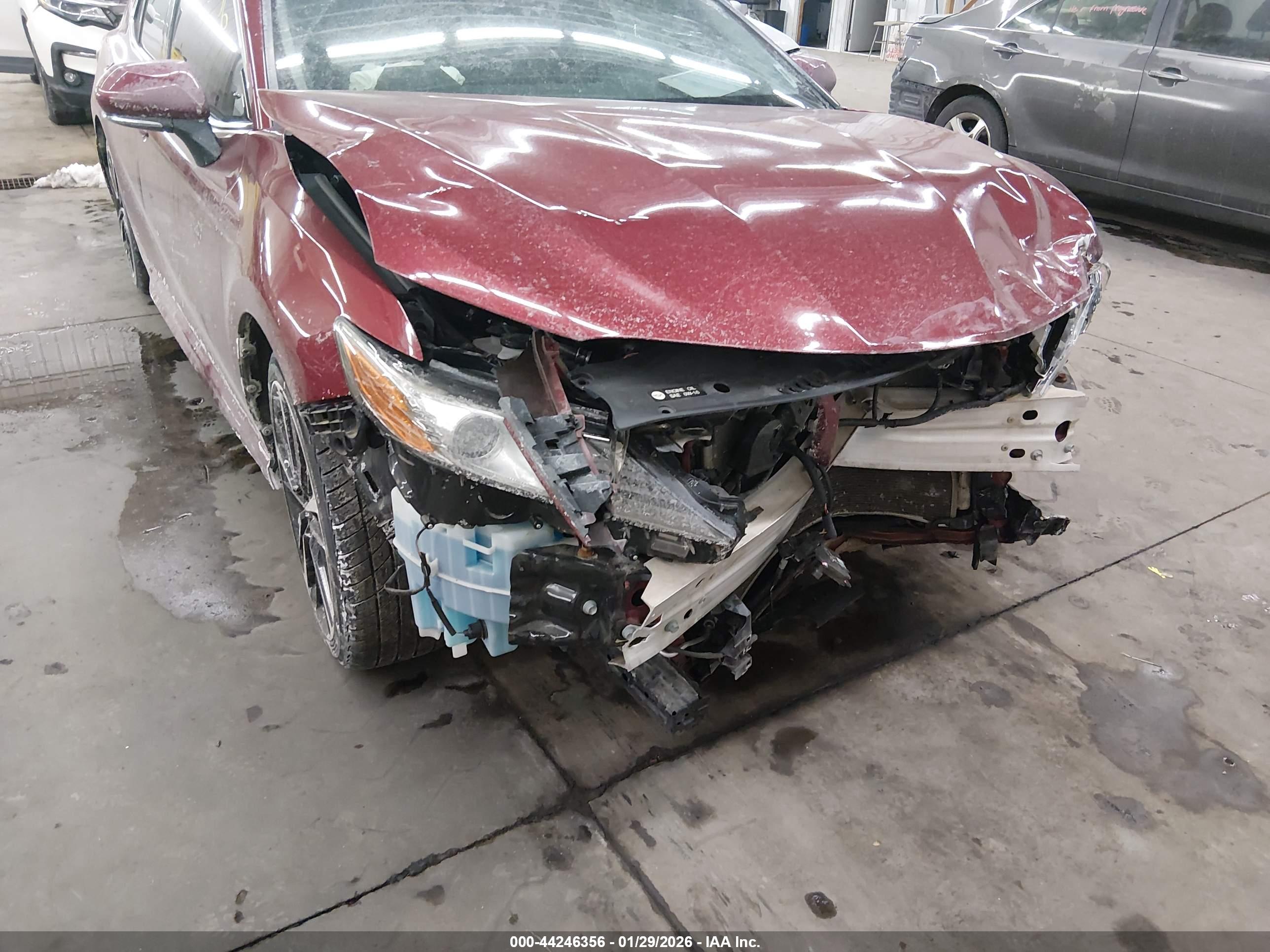 TOYOTA CAMRY image 6