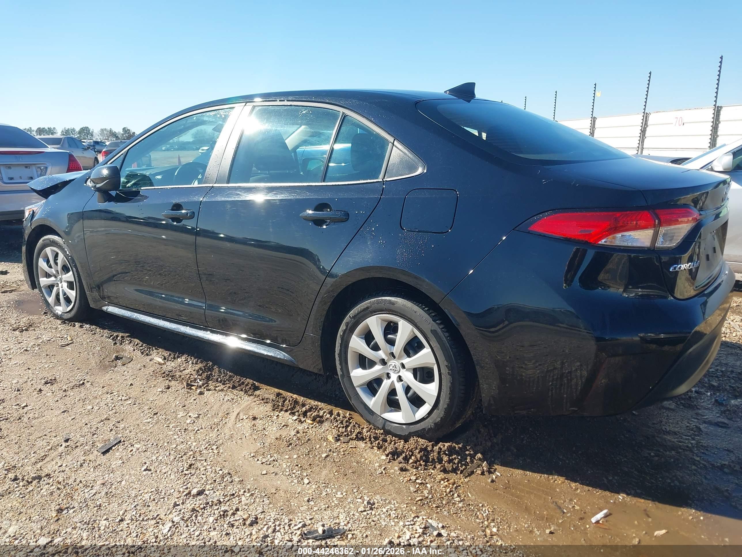 TOYOTA COROLLA image 3