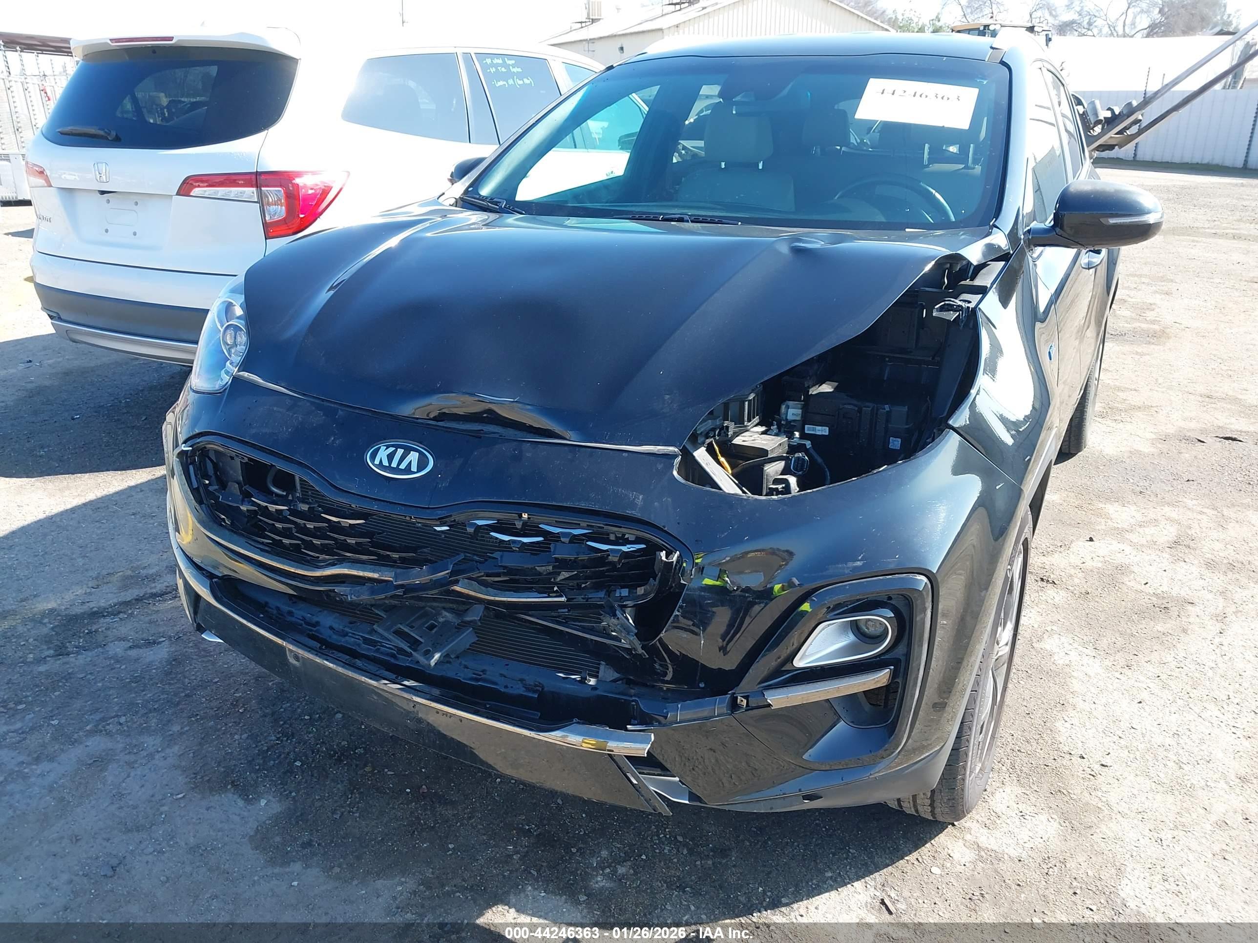 KIA SPORTAGE image 6