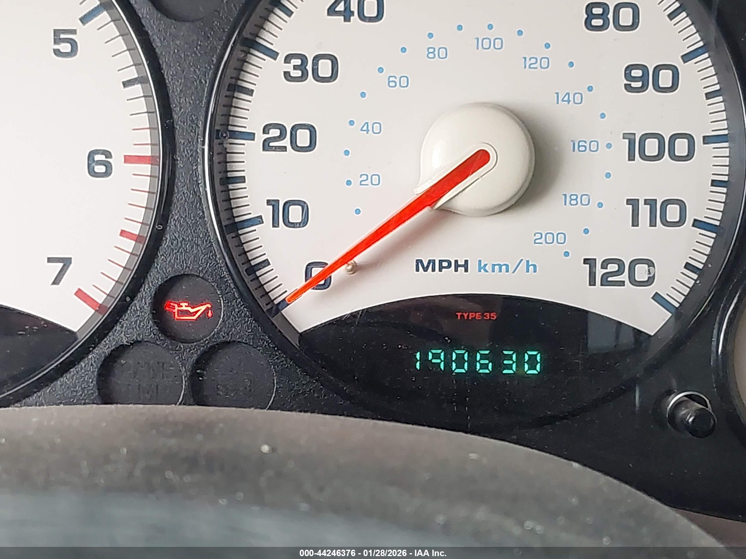 JEEP LIBERTY image 6