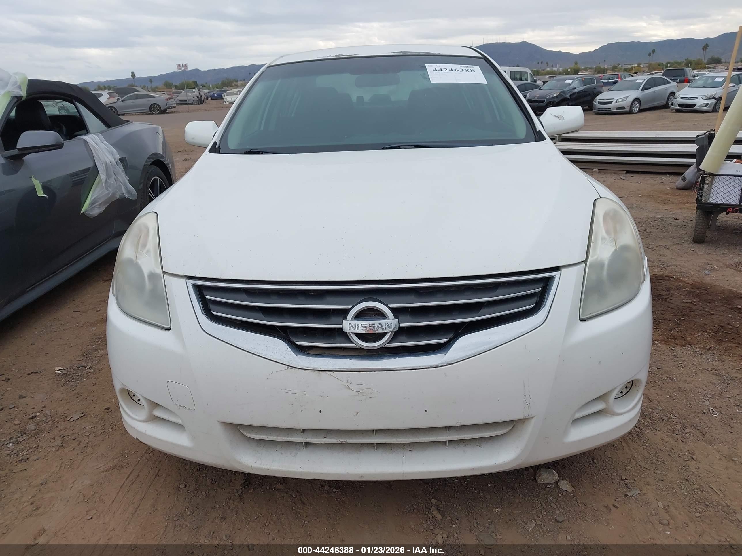 NISSAN ALTIMA image 6