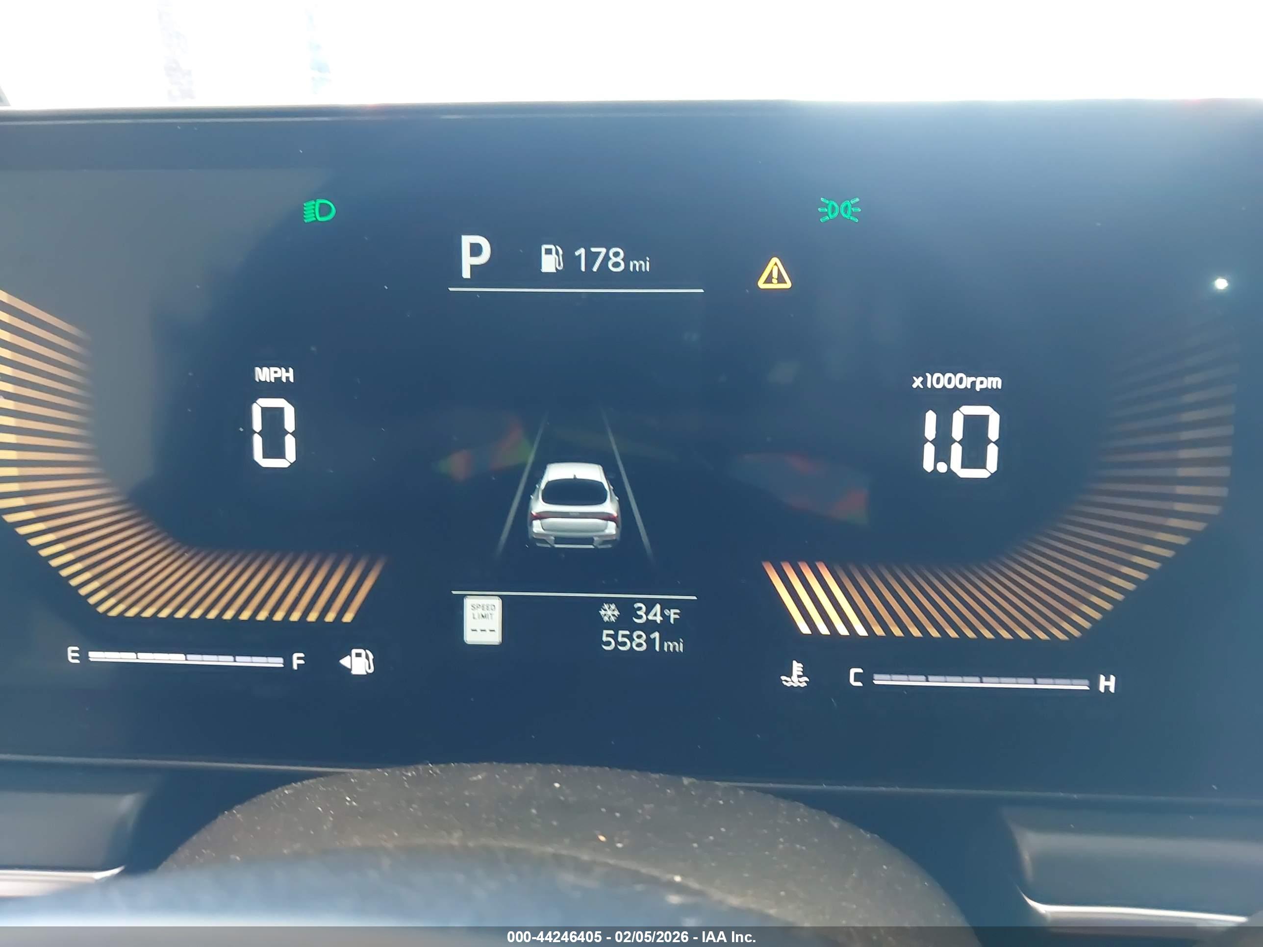 KIA K5 image 7
