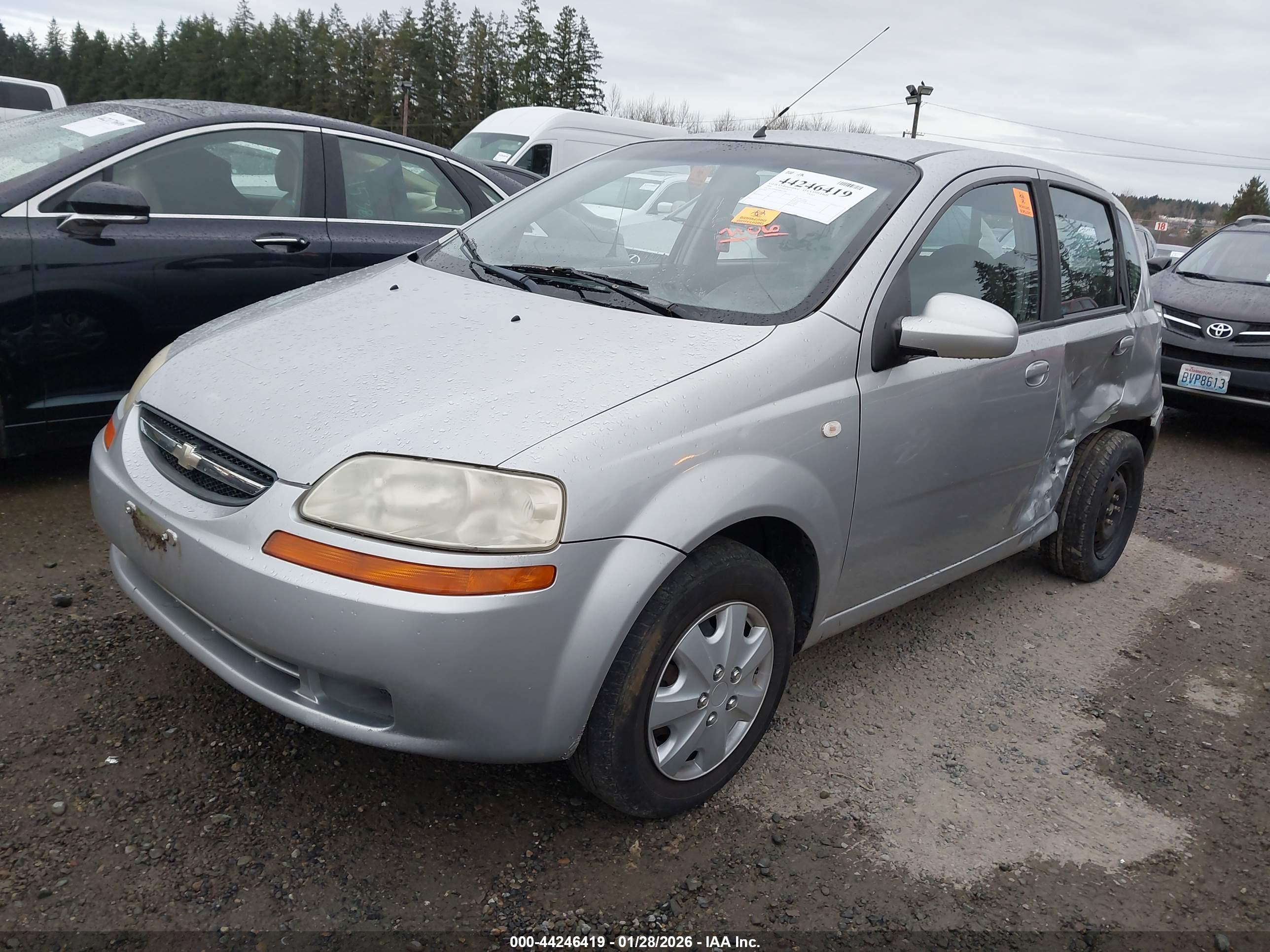 CHEVROLET AVEO image 2