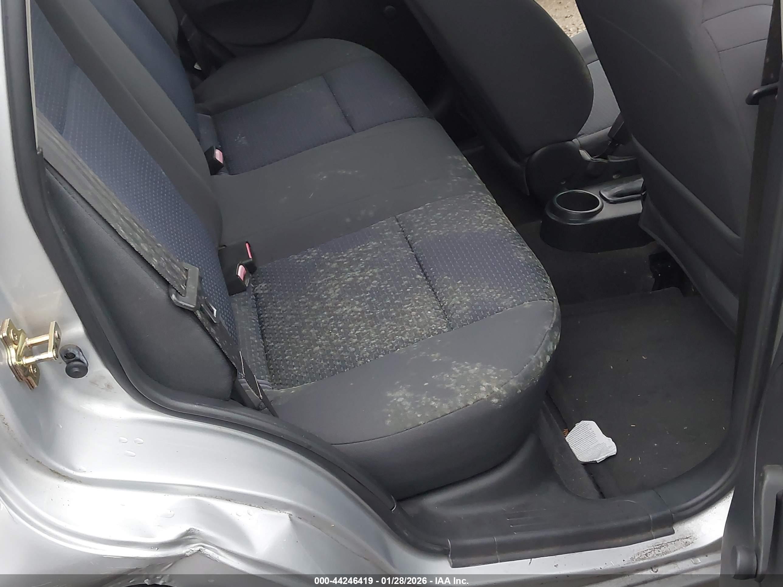 CHEVROLET AVEO image 6