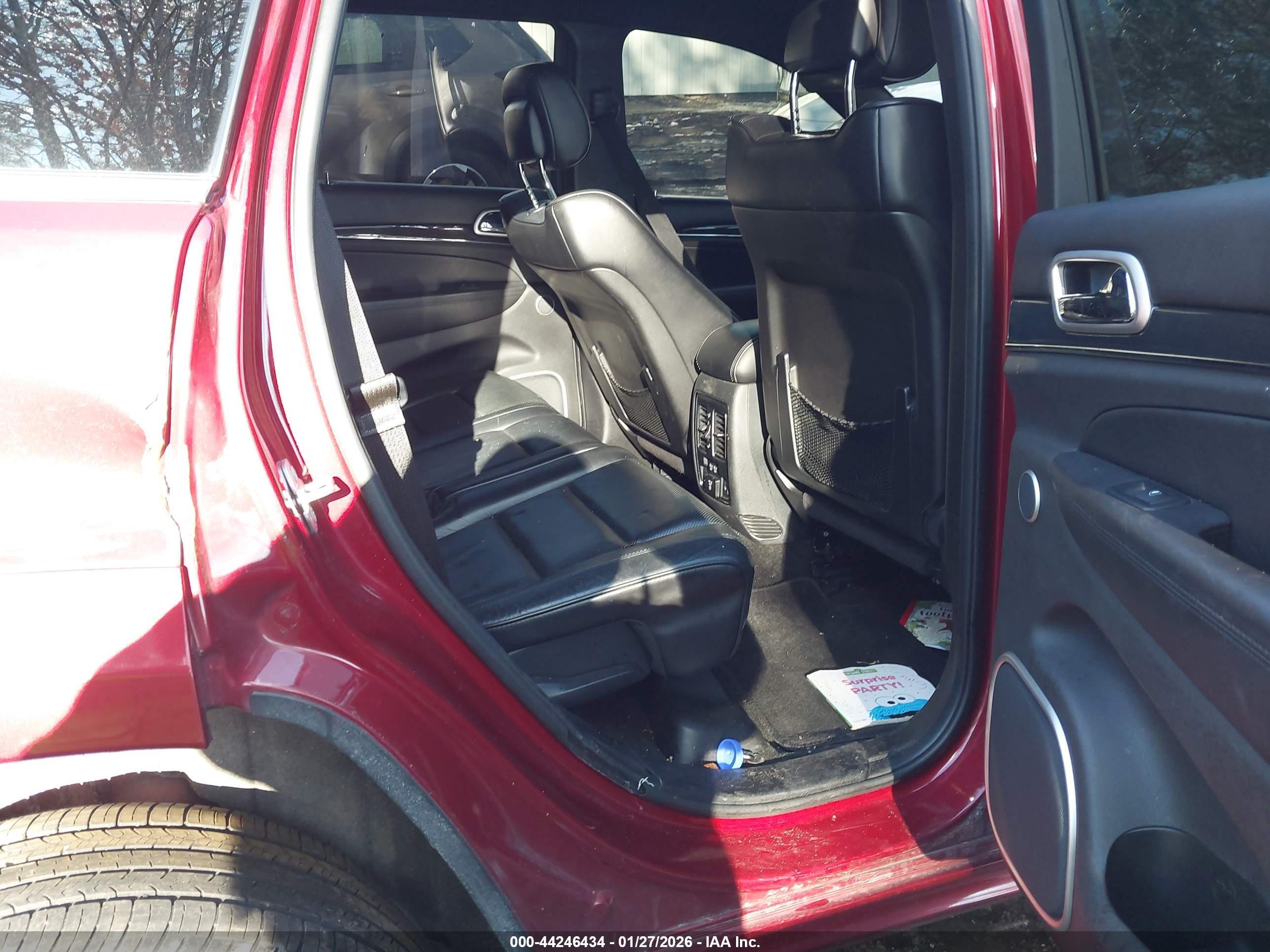 JEEP GRAND image 8