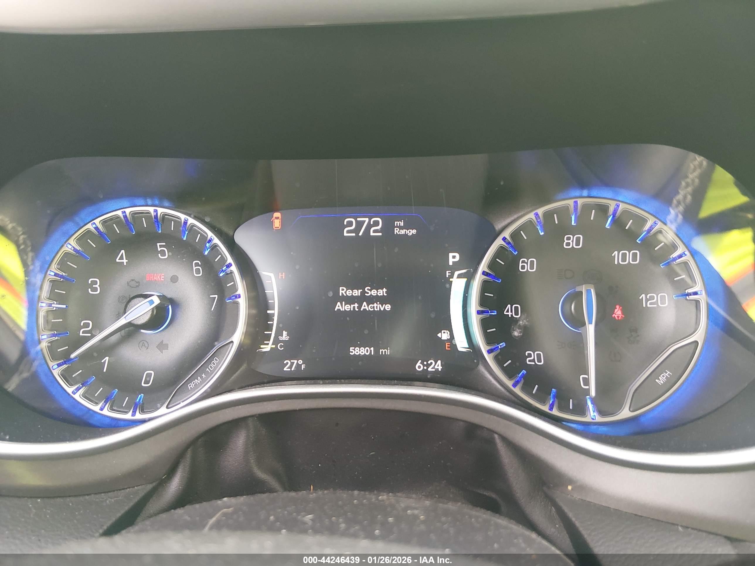 CHRYSLER PACIFICA image 7