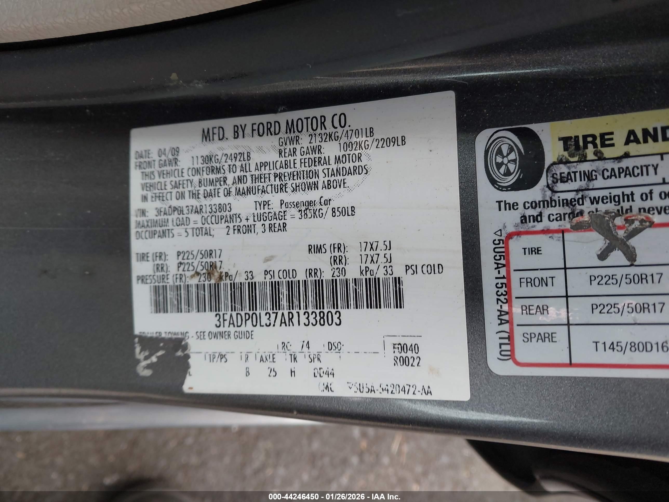 FORD FUSION image 9