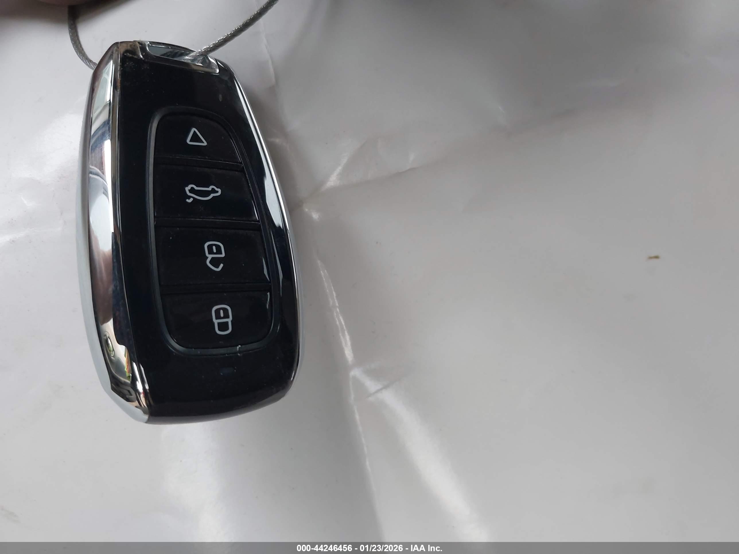 NISSAN CUBE image 11