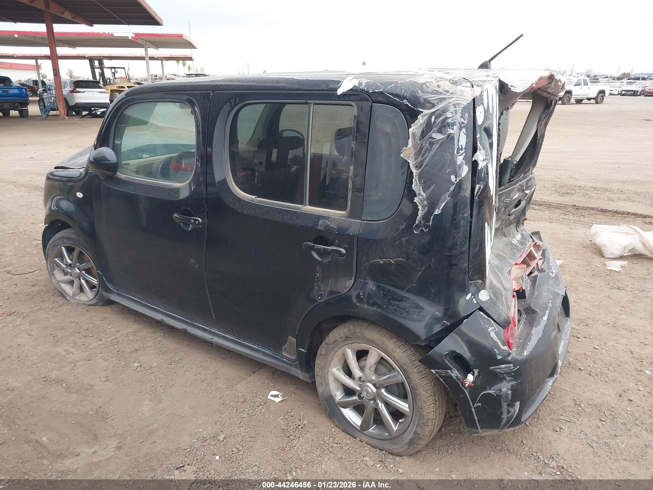 NISSAN CUBE image 3