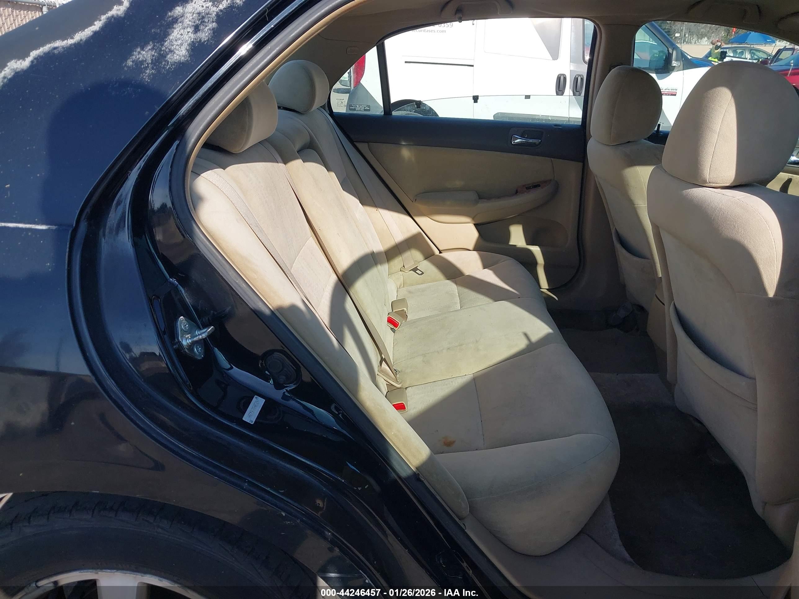HONDA ACCORD image 8