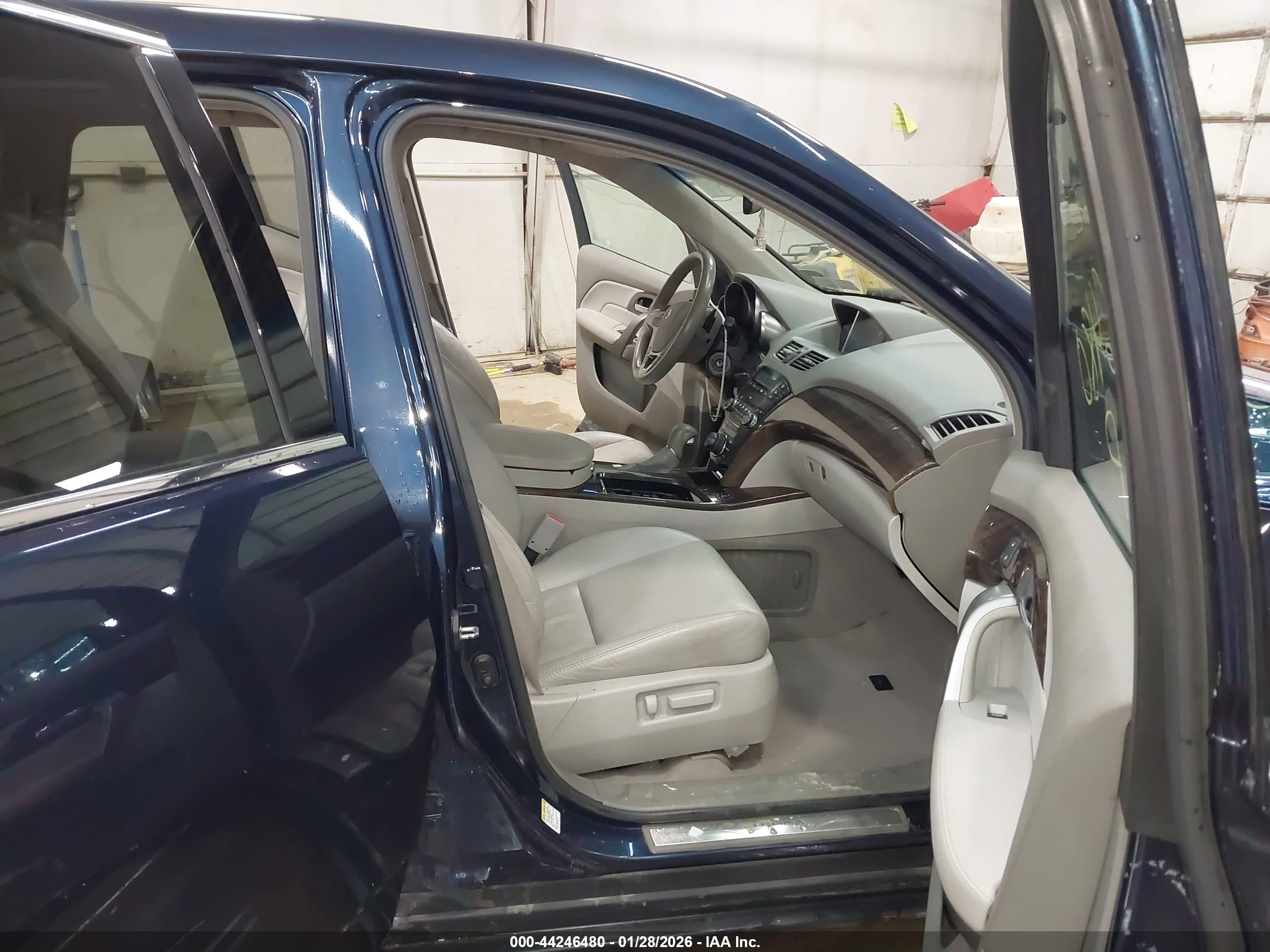 ACURA MDX image 5
