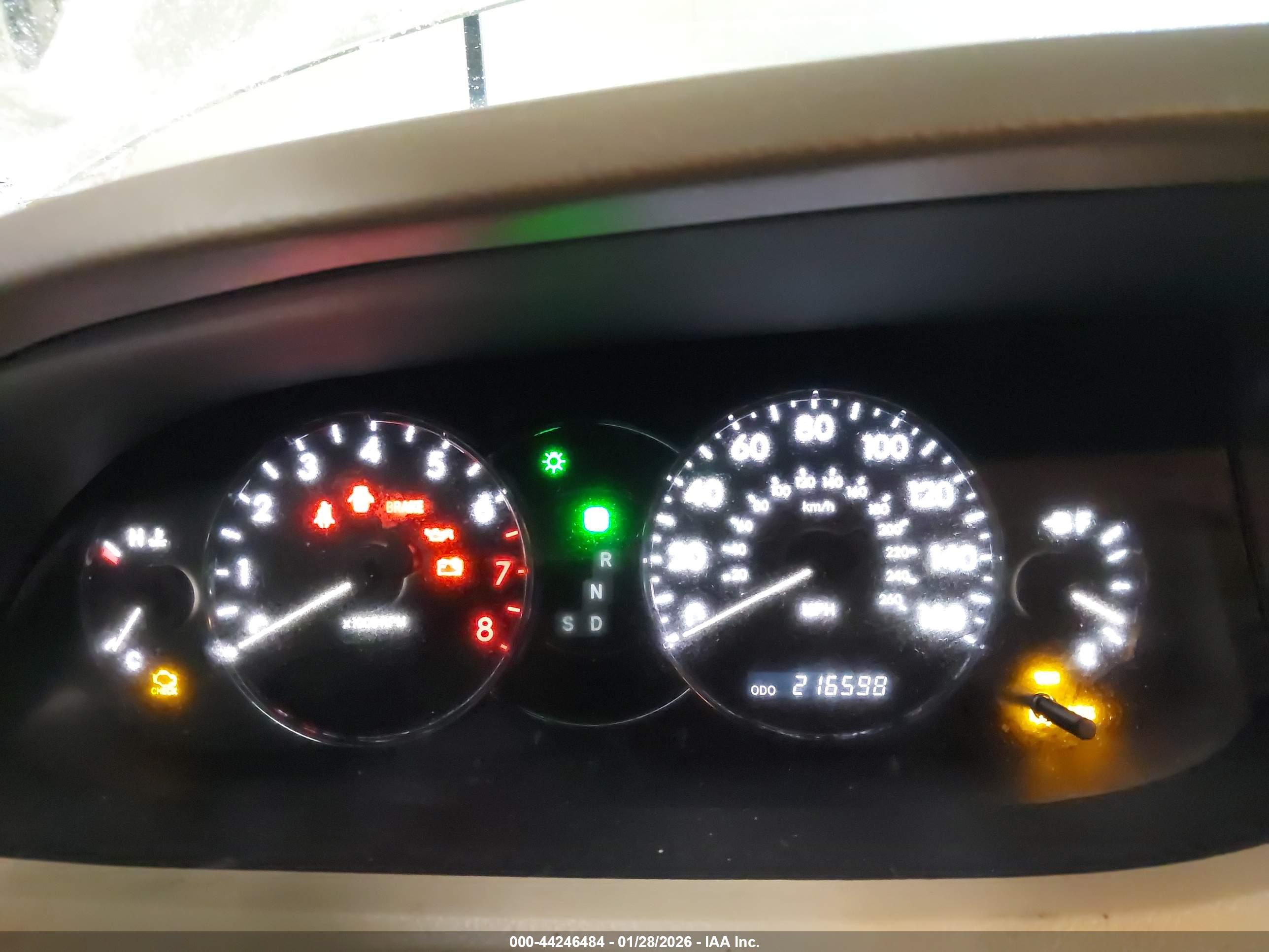 TOYOTA AVALON image 7