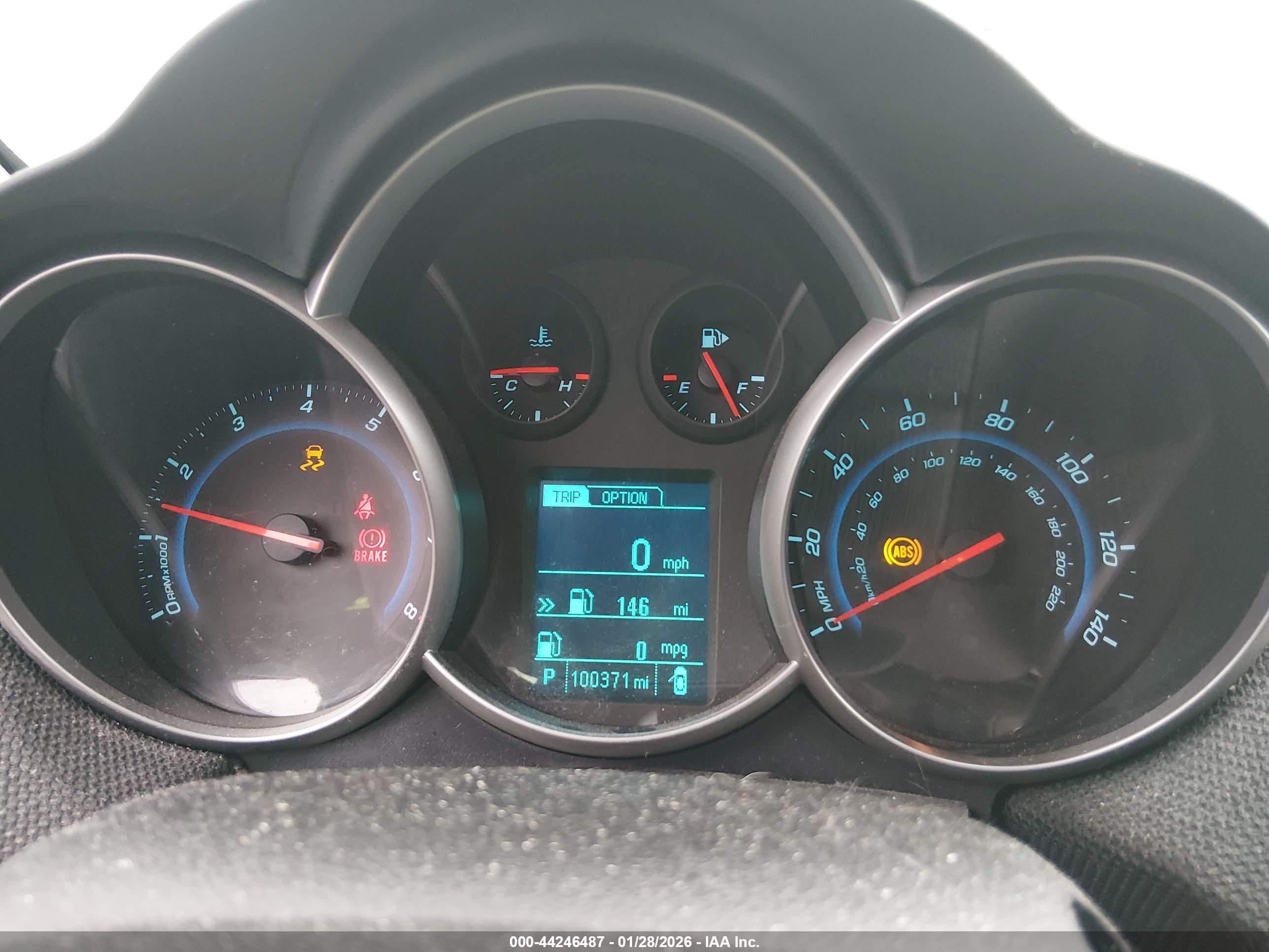 CHEVROLET CRUZE image 7