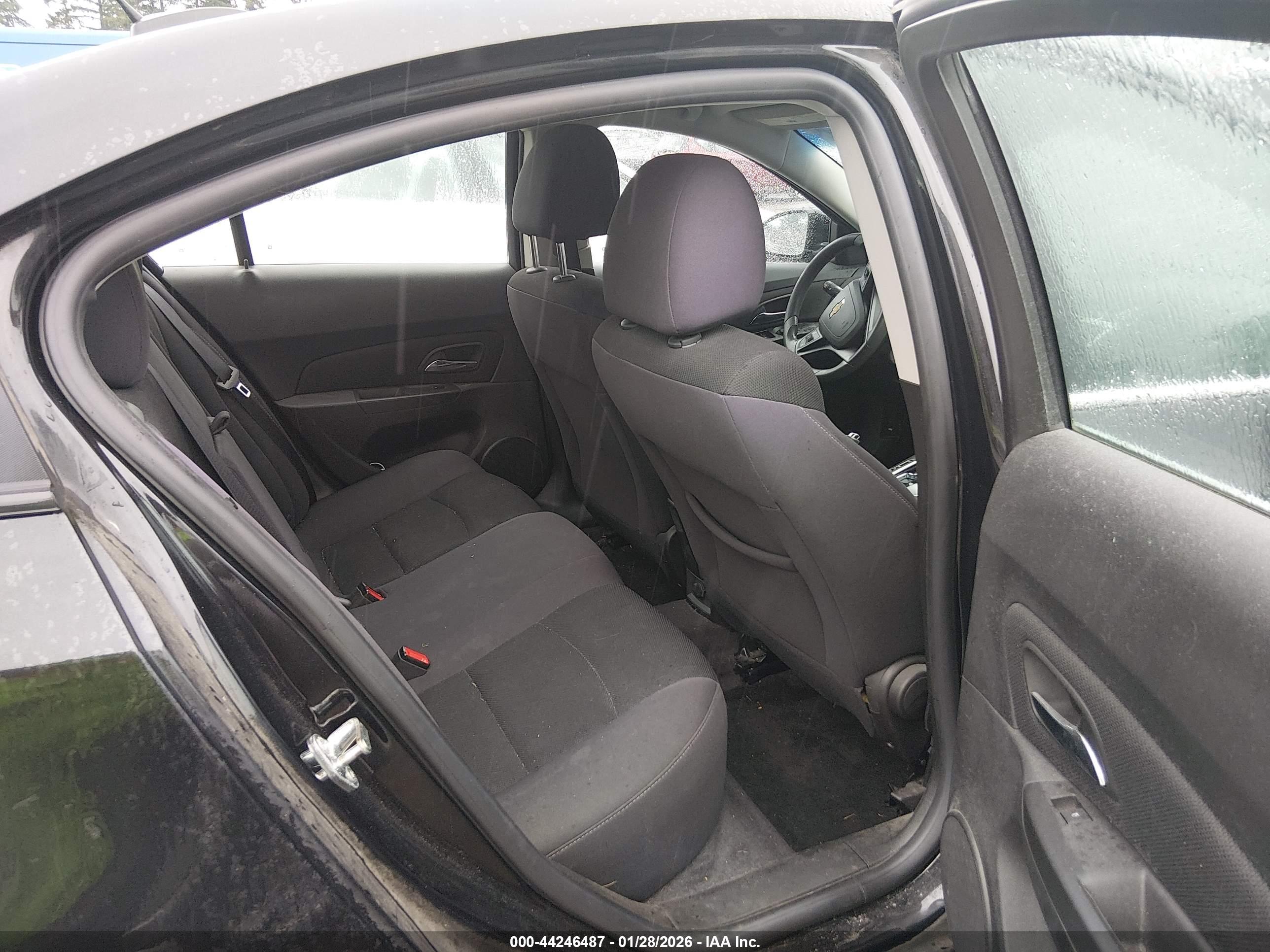 CHEVROLET CRUZE image 8