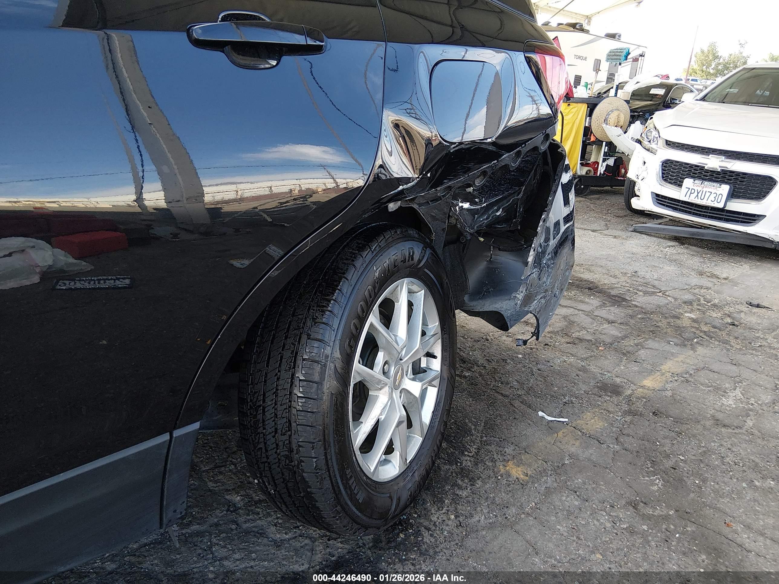 CHEVROLET EQUINOX image 6