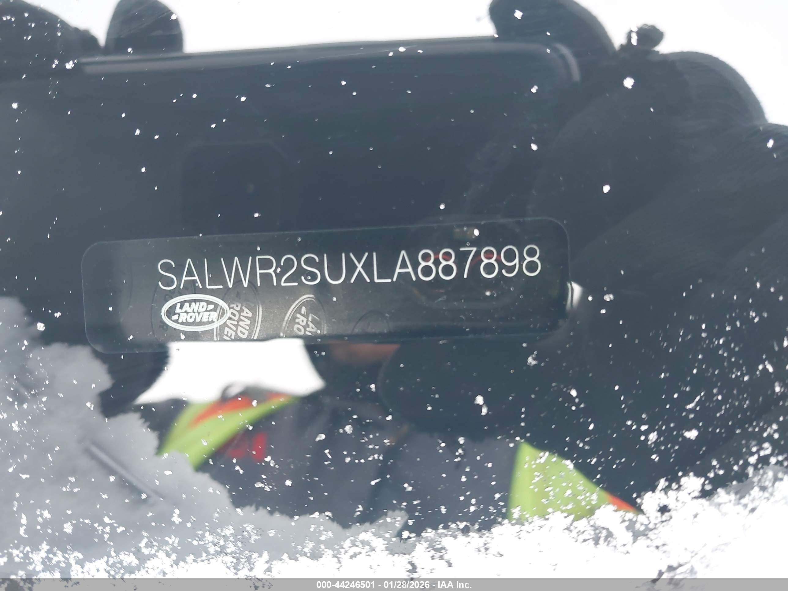 LAND ROVER image 9