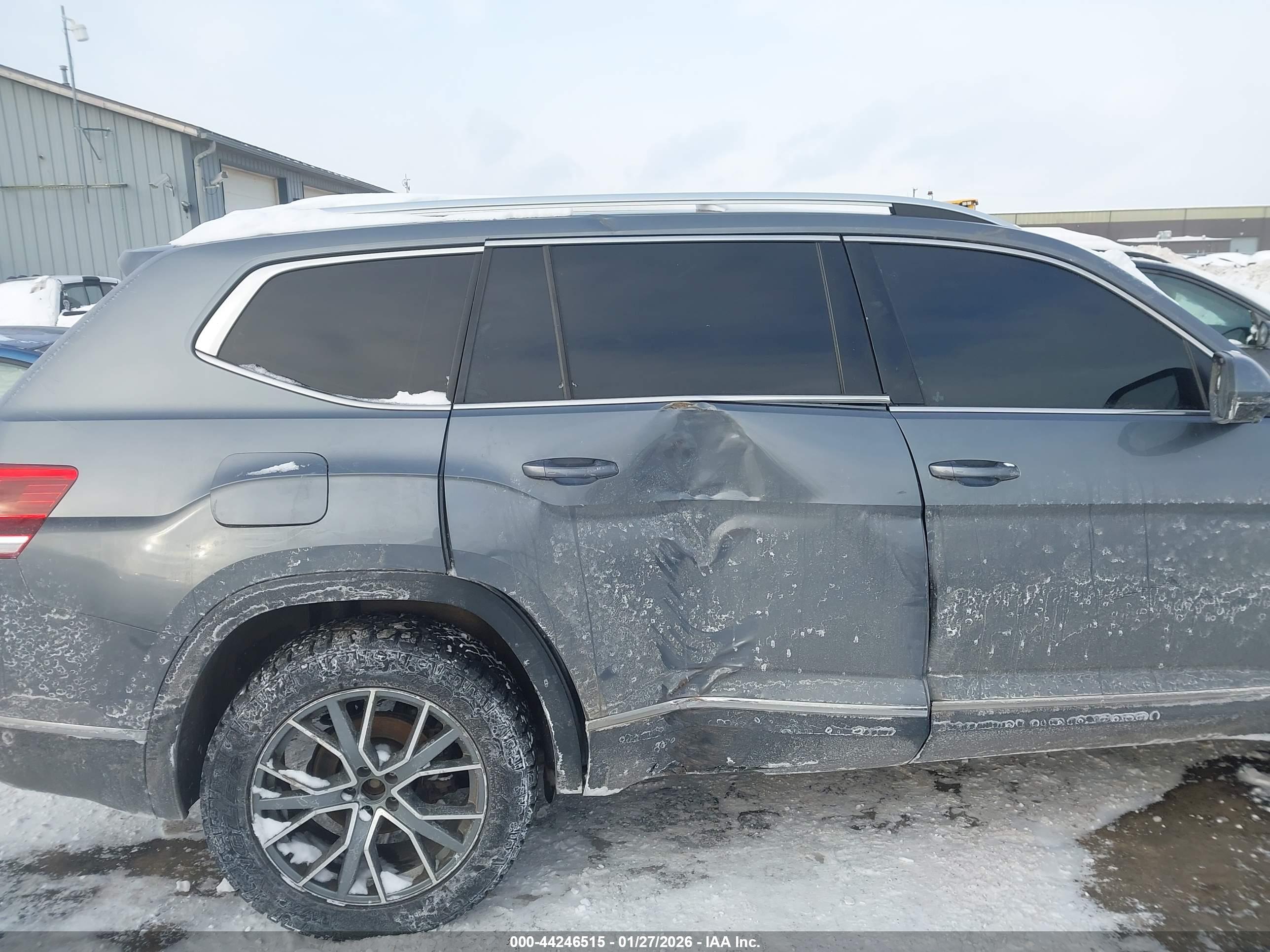 VOLKSWAGEN ATLAS image 6