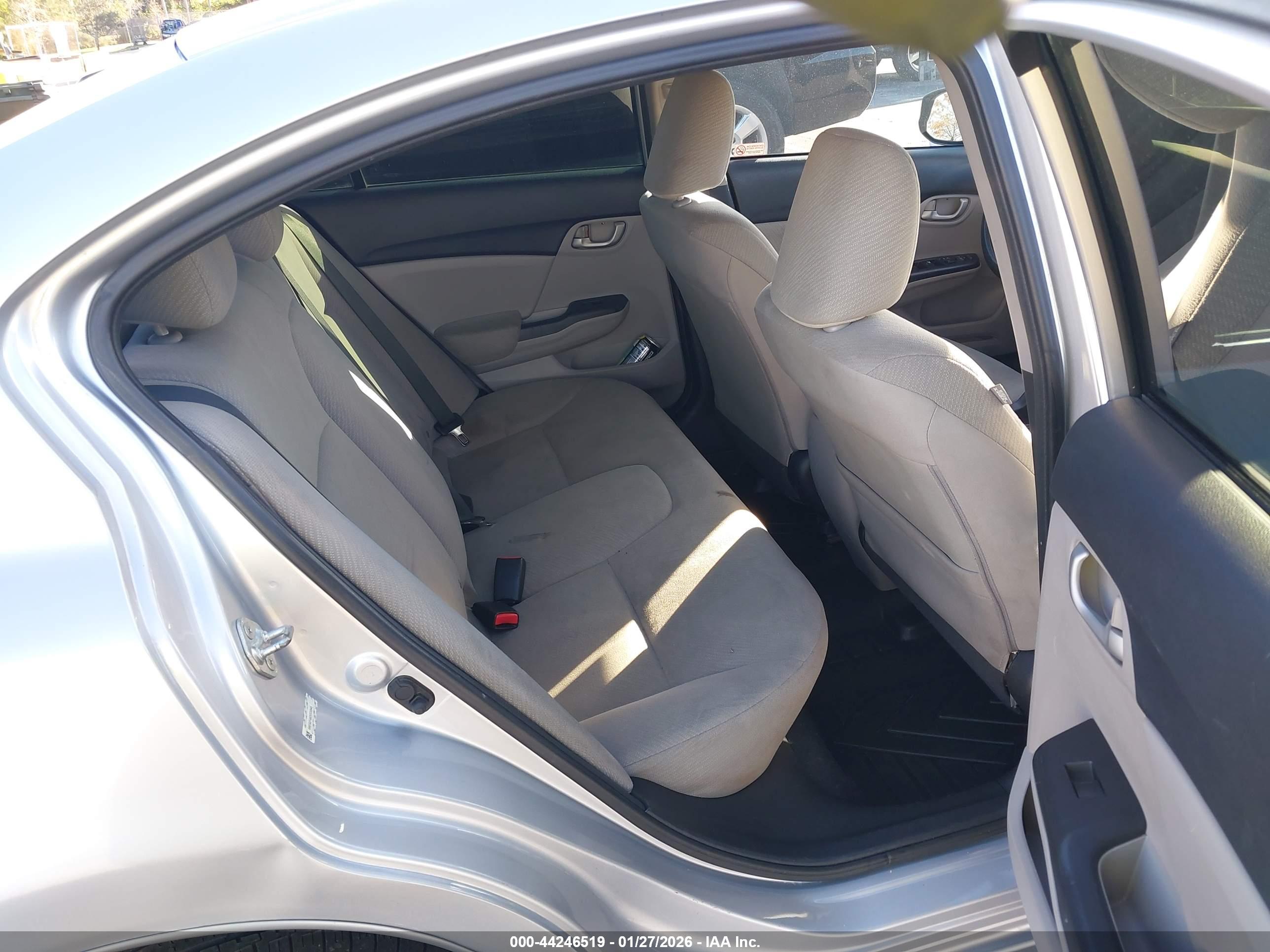 HONDA CIVIC image 8