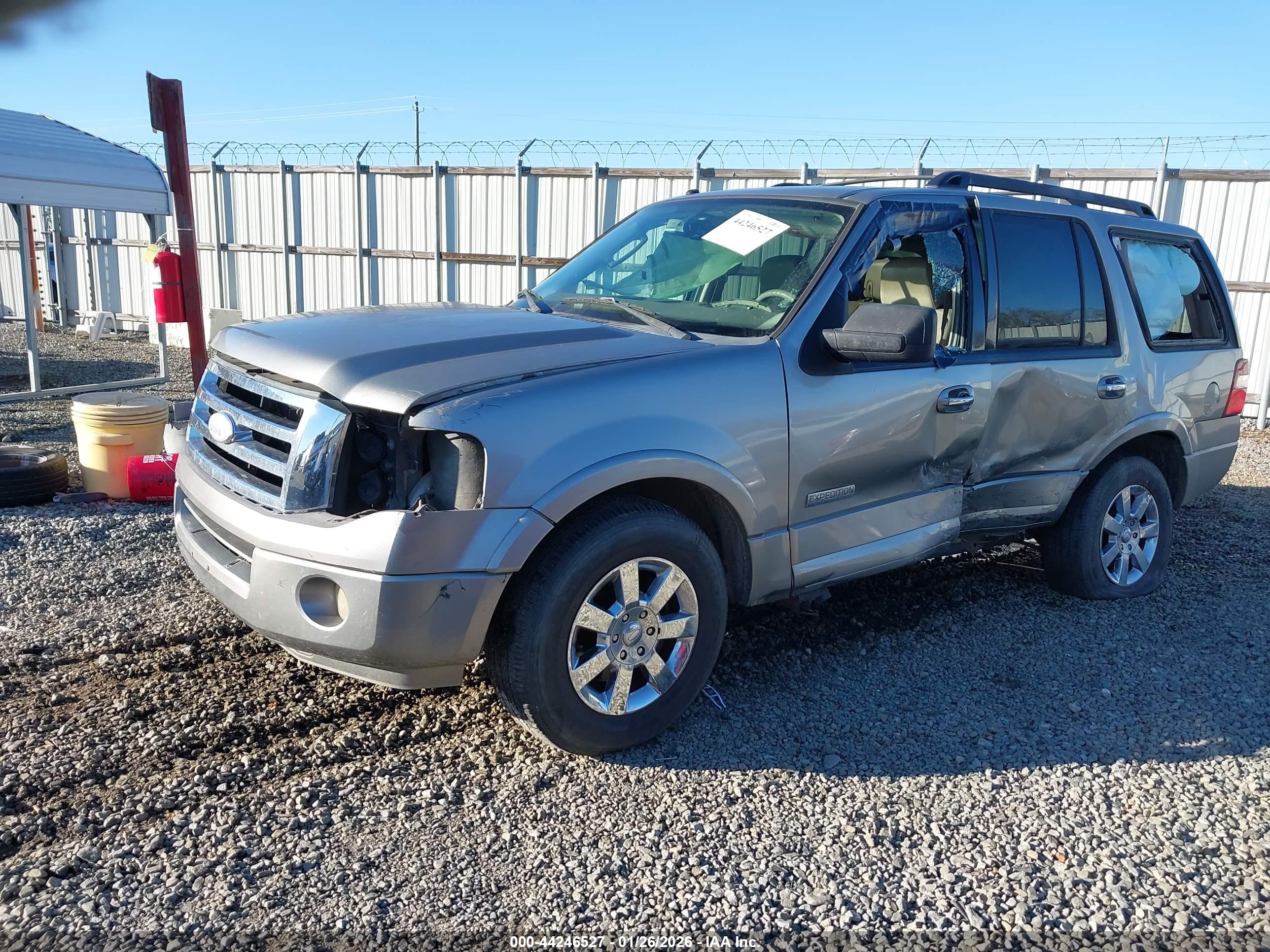 FORD EXPEDITION image 6