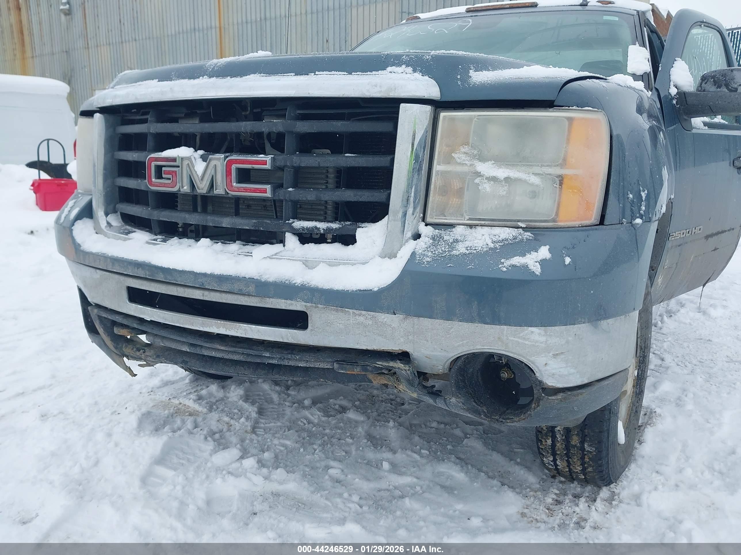 GMC SIERRA image 6