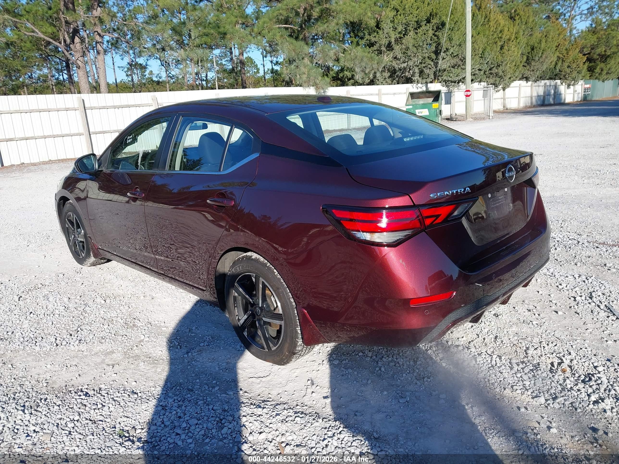 NISSAN SENTRA image 3
