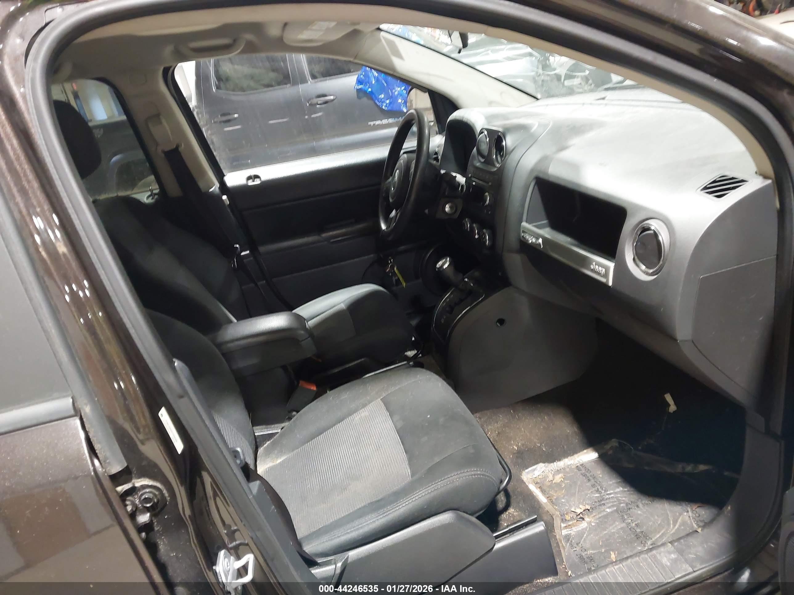 JEEP COMPASS image 5
