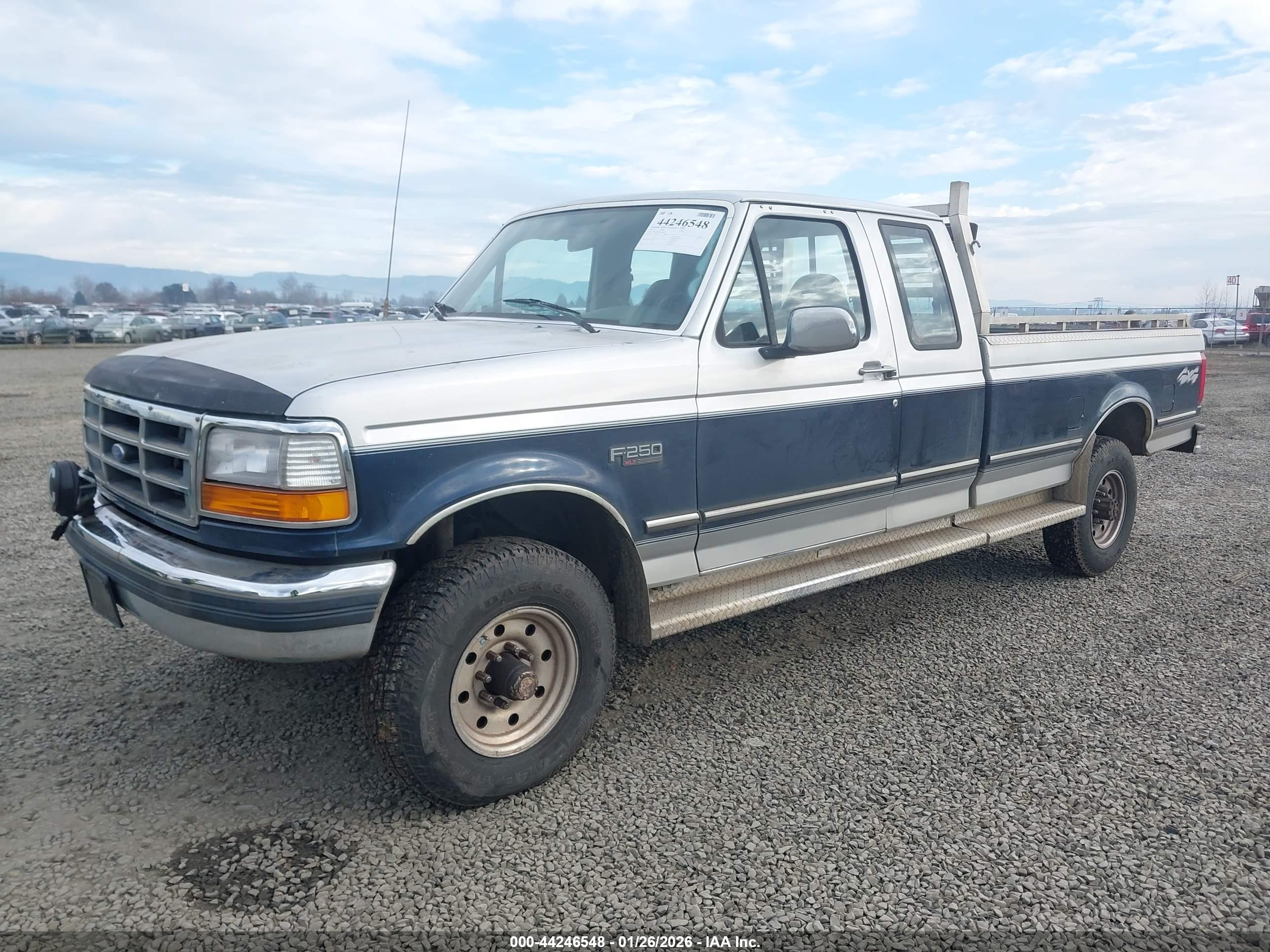 FORD F250 image 2