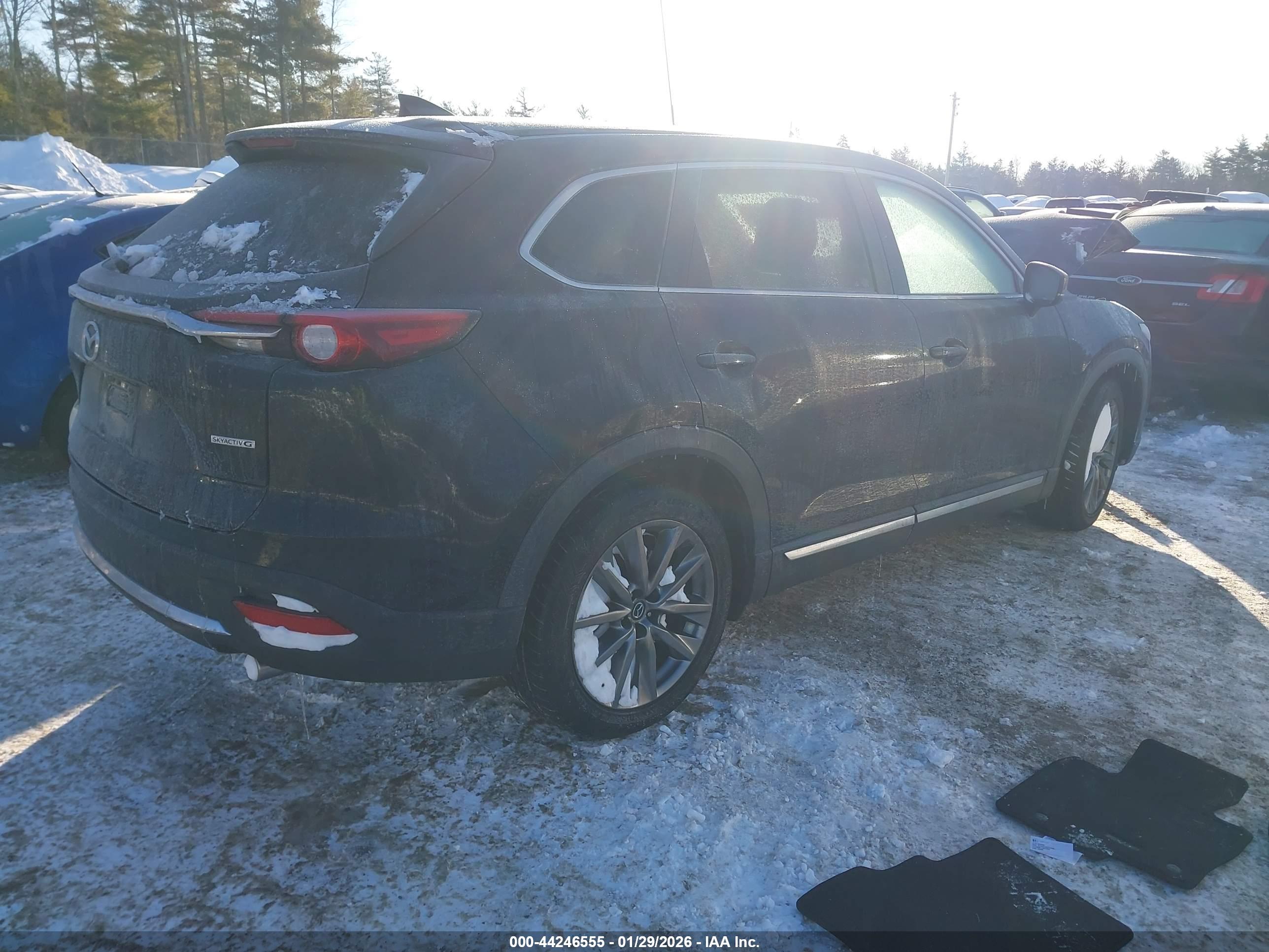 MAZDA CX-9 image 4