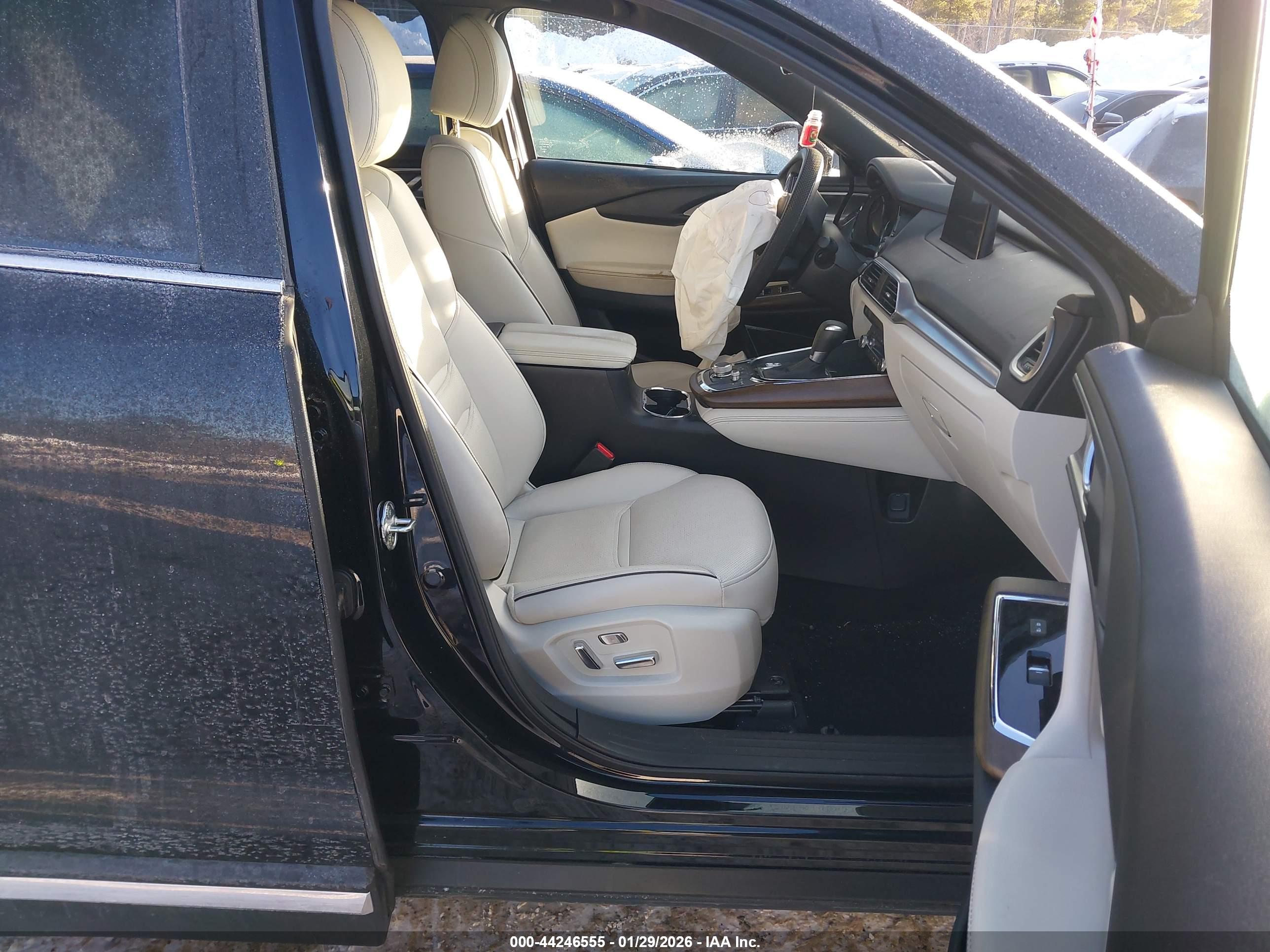 MAZDA CX-9 image 5