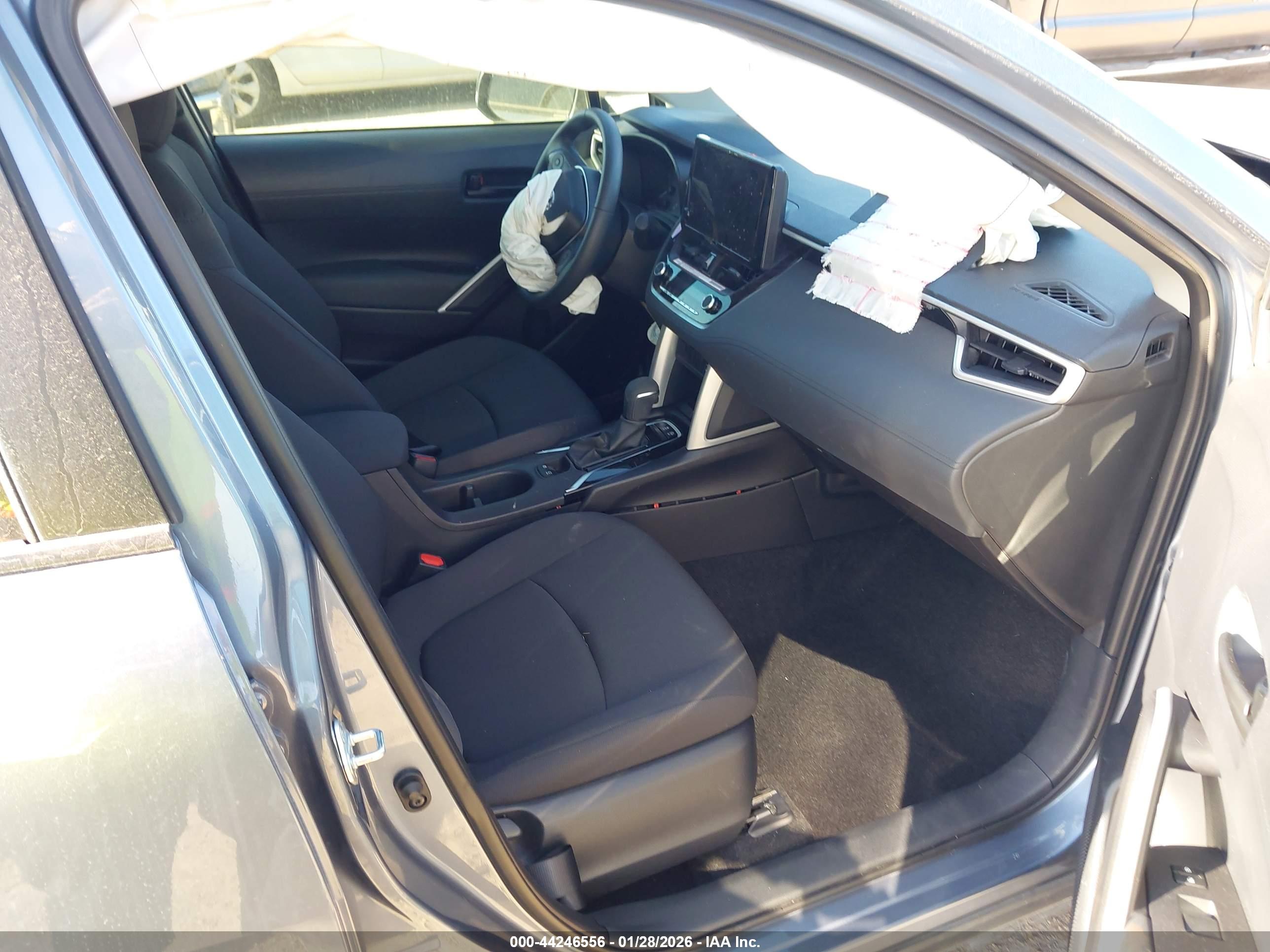 TOYOTA COROLLA image 5
