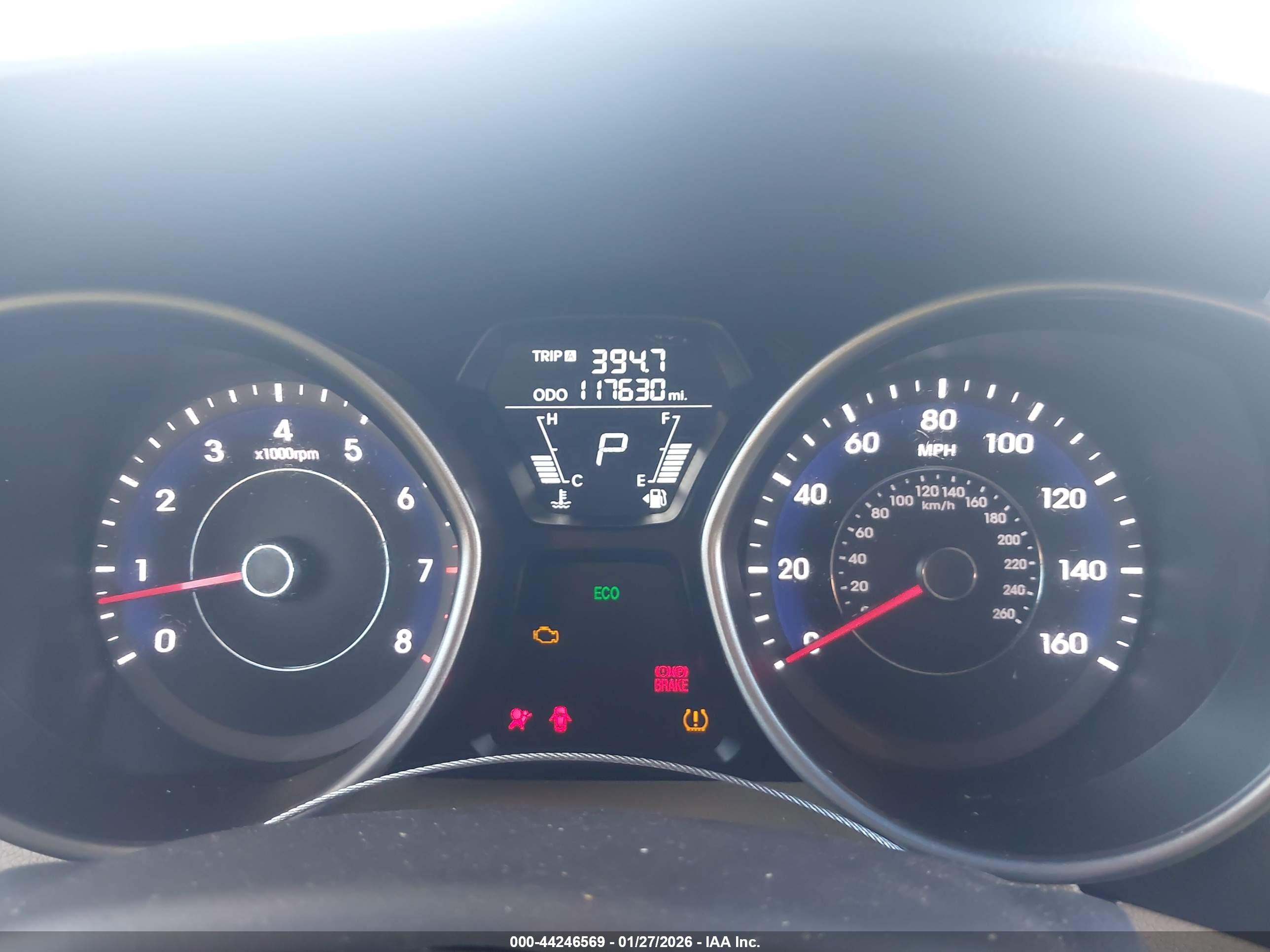 HYUNDAI ELANTRA image 7