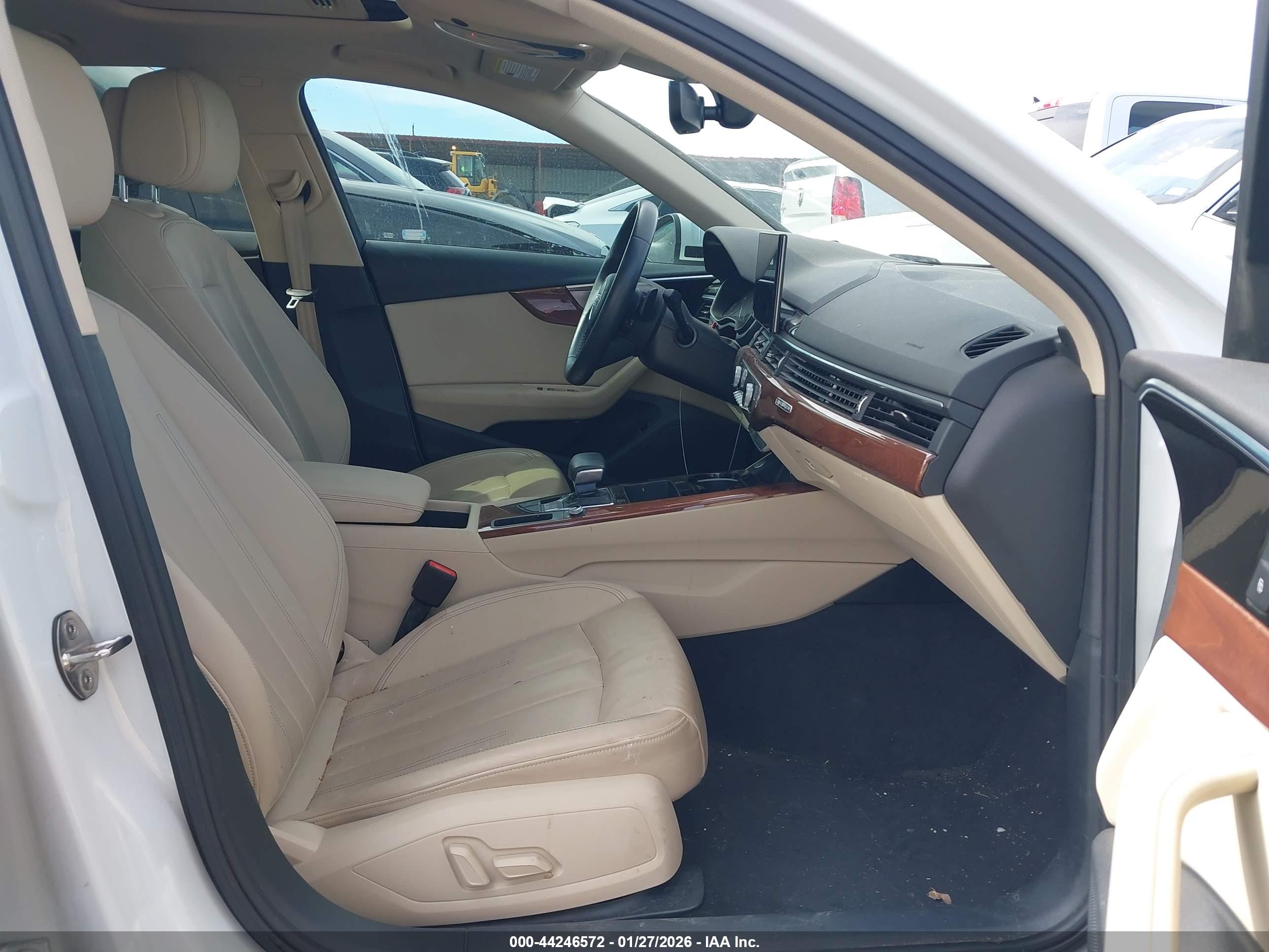 AUDI A4 image 5